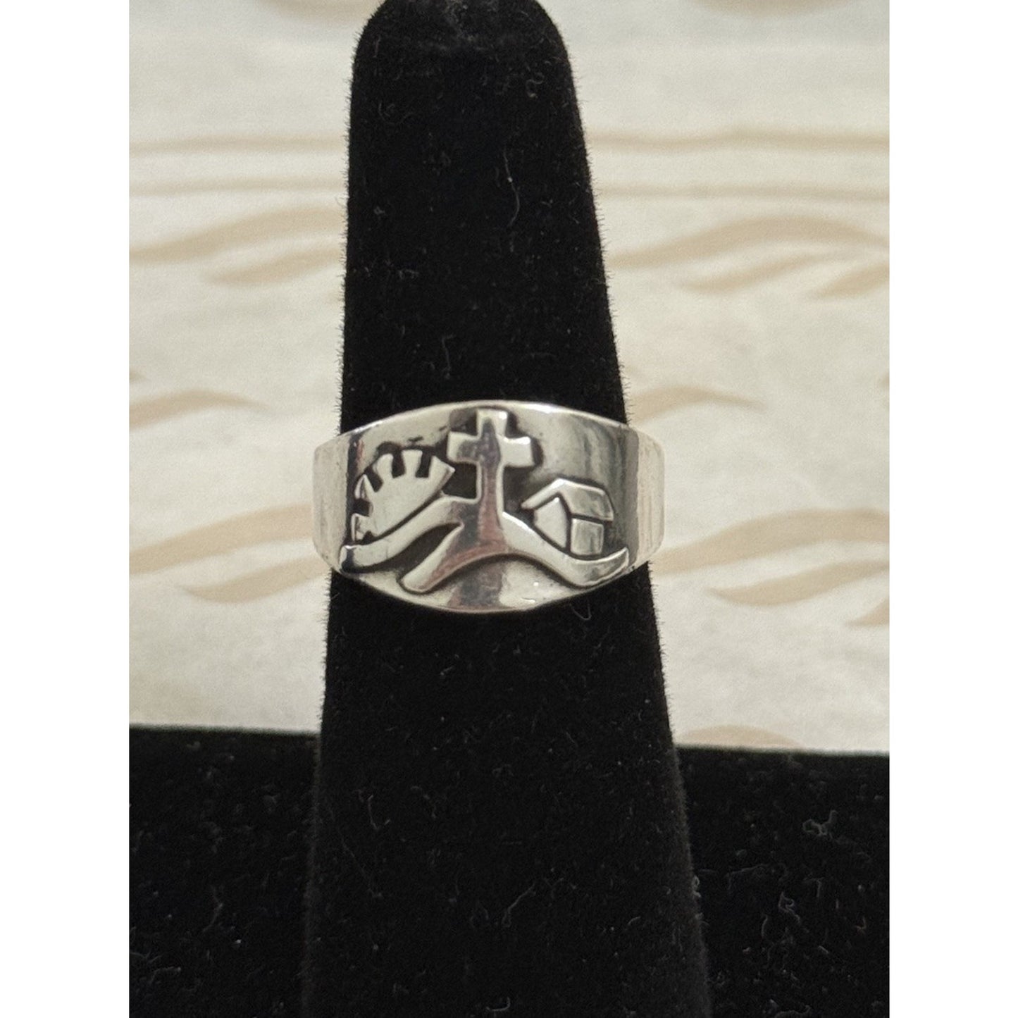 James Avery Retired & Rare Sterling Silver Easter Ring Size 8 Pre-Owned