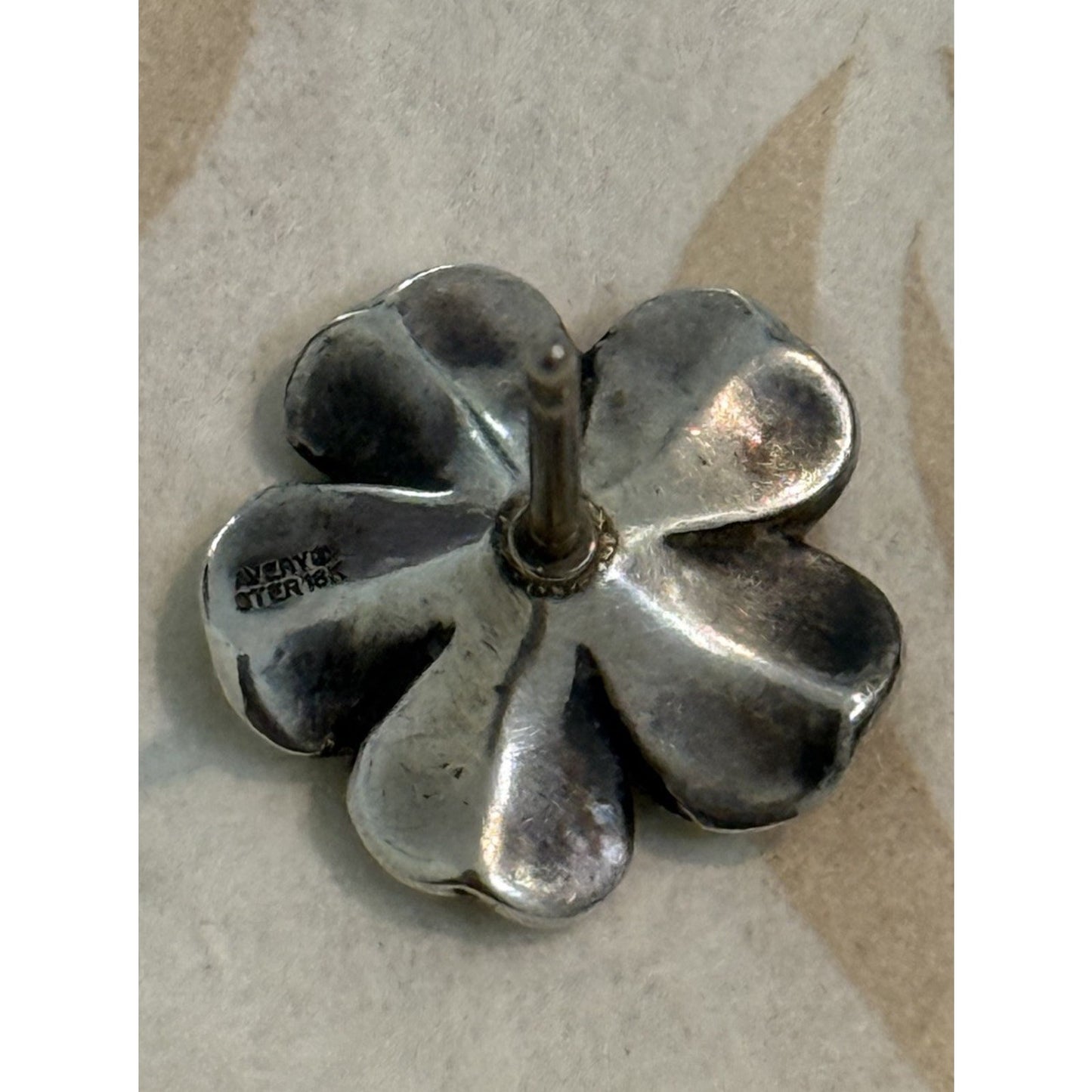 James Avery Rare Retired 18k Gold & 925 Silver April Flower Stud Earrings Pre-Owned