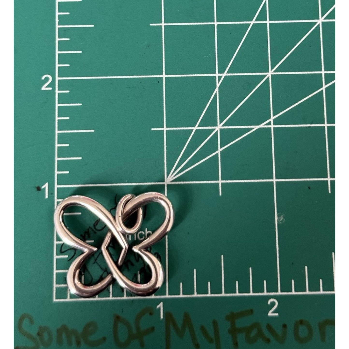 Pre owned James Avery Retired Sterling Silver Linked Hearts Butterfly Pendant