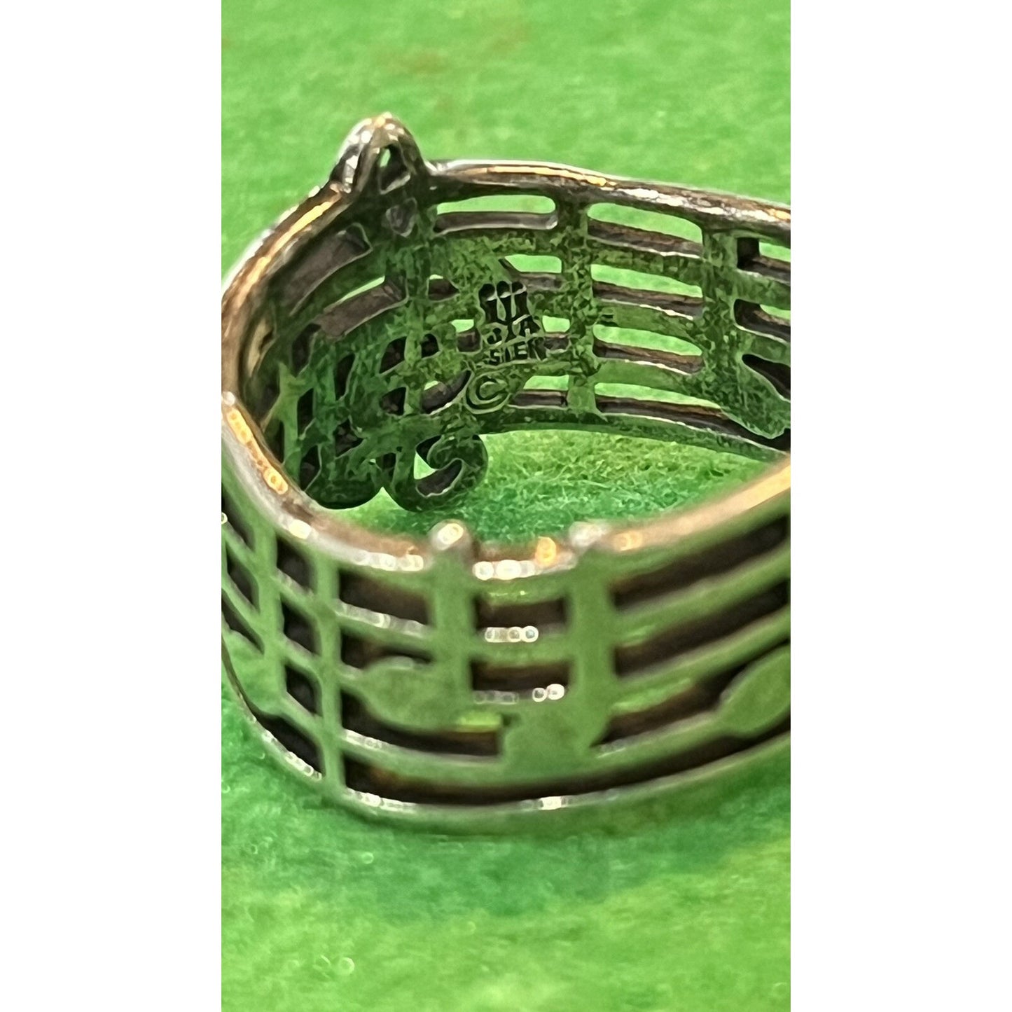 James Avery Retired Amazing Grace Musical Note Ring Size 7 Pre-Owned