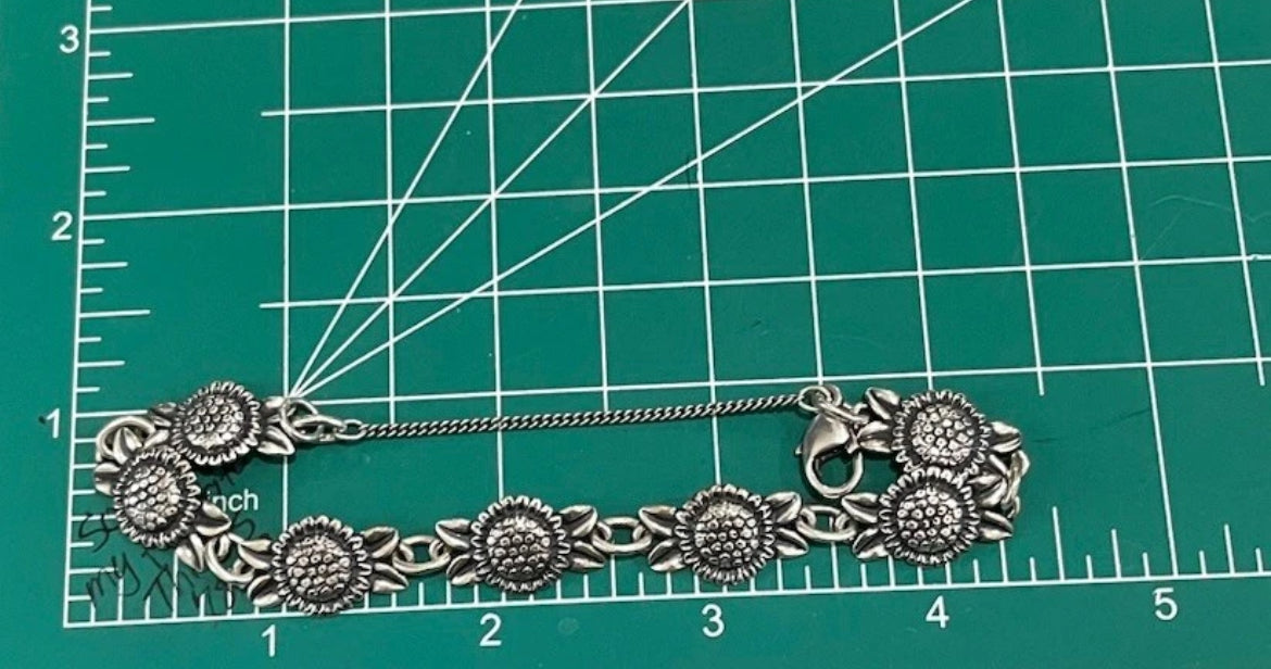 Preowned James Avery Retired Sterling Silver Sunflower Link Bracelet