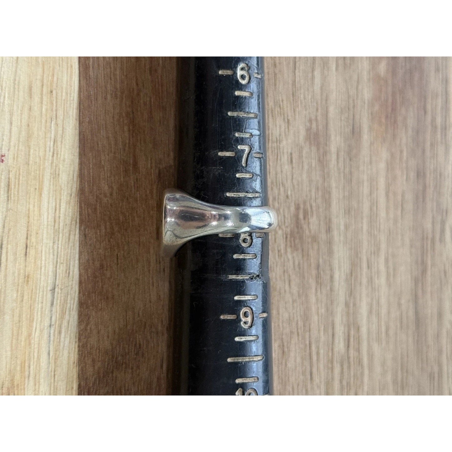 James Avery Retired Sterling Silver Eternal Love Ring Size 8