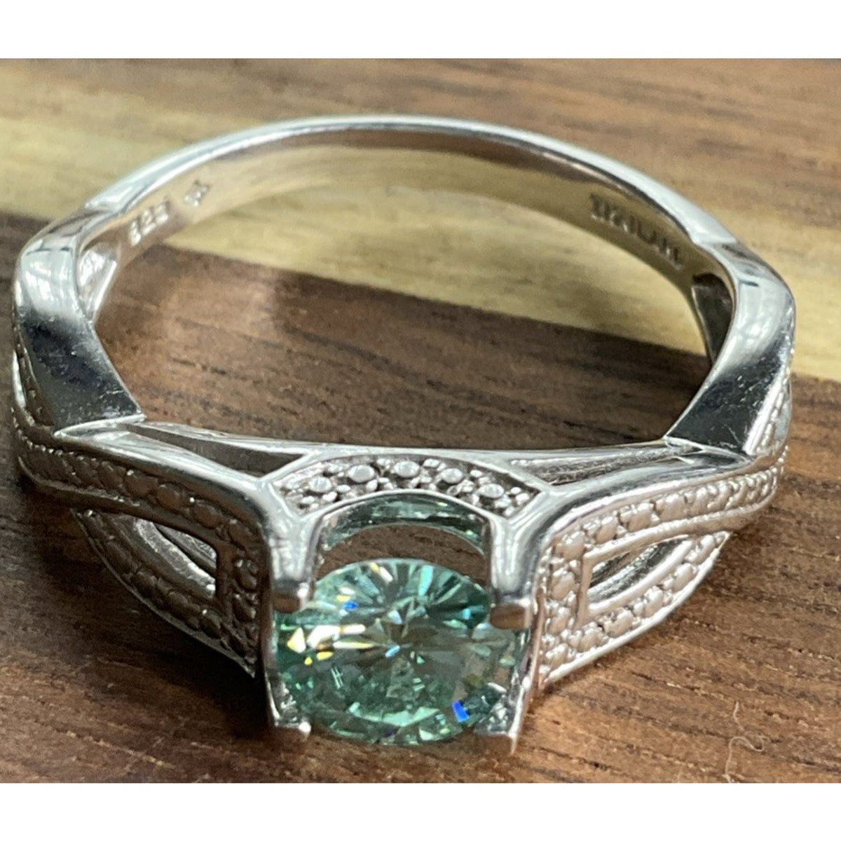 Vintage Sterling Silver Green Moissanite 925 Ring Size 9 Engagement Love Gift