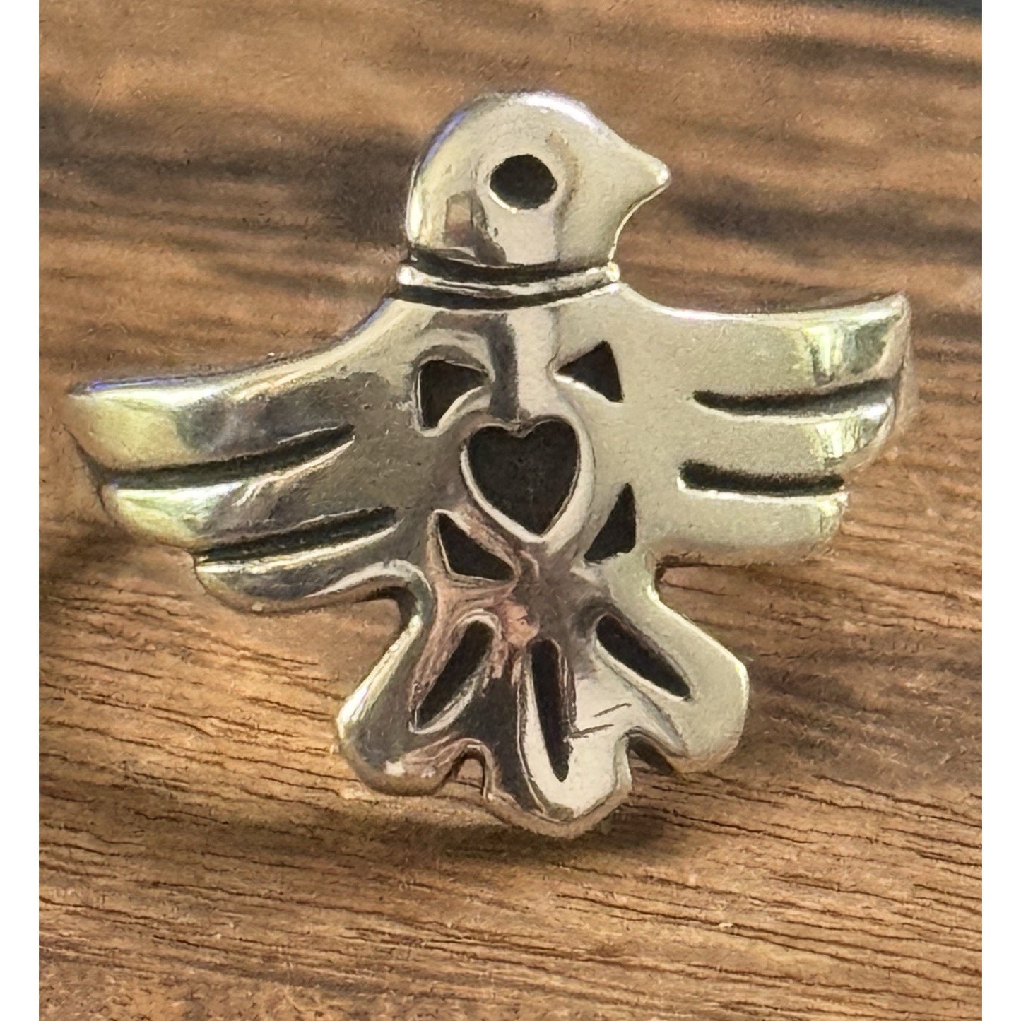 Pre owned HTF James Avery Retired Sterling Silver RAIN DOVE Thunderbird Ring Size 8 MINT