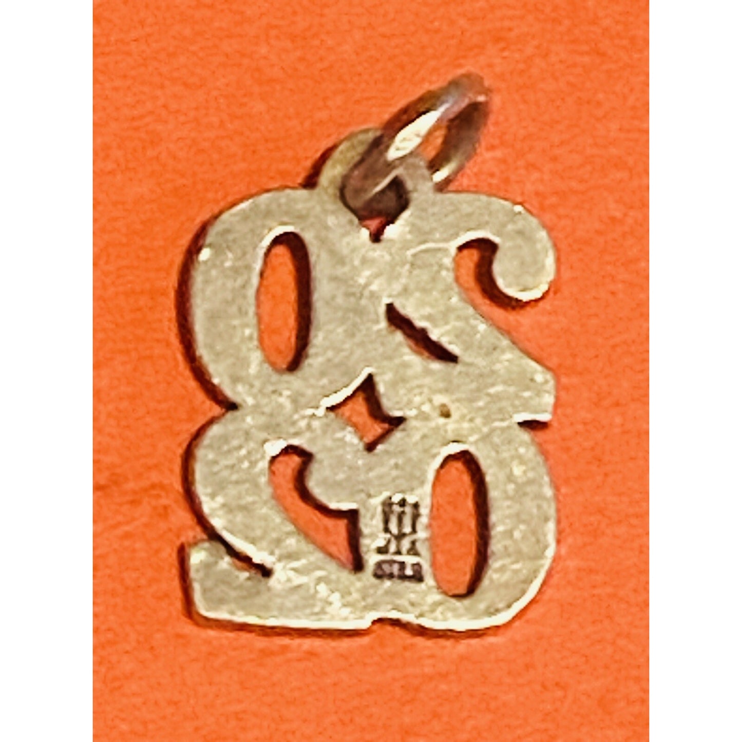 James Avery Retired Sterling Silver Large Stacked 2002 Year Charm Pre-Owned