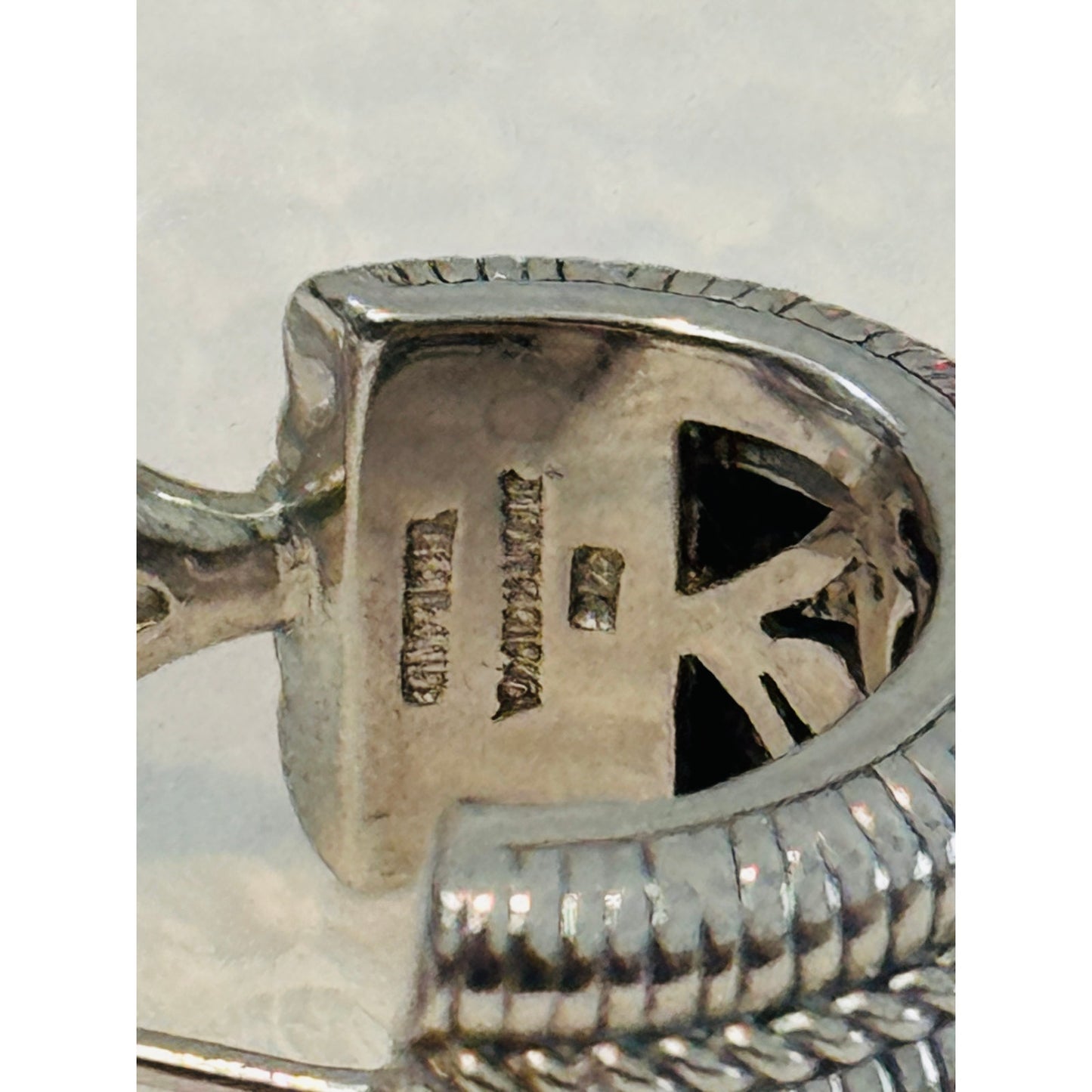 Judith Ripka Sterling Silver Ribbed Hoop Earrings 925 Omega Backs 15.4g Vintage