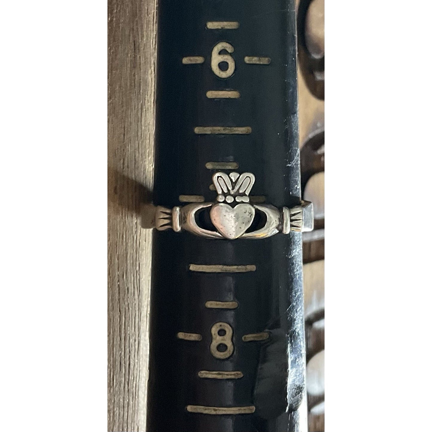 Vintage Avon Claddagh Silver Tone Size 6.5 Heart Crown Hands Irish Live Ring