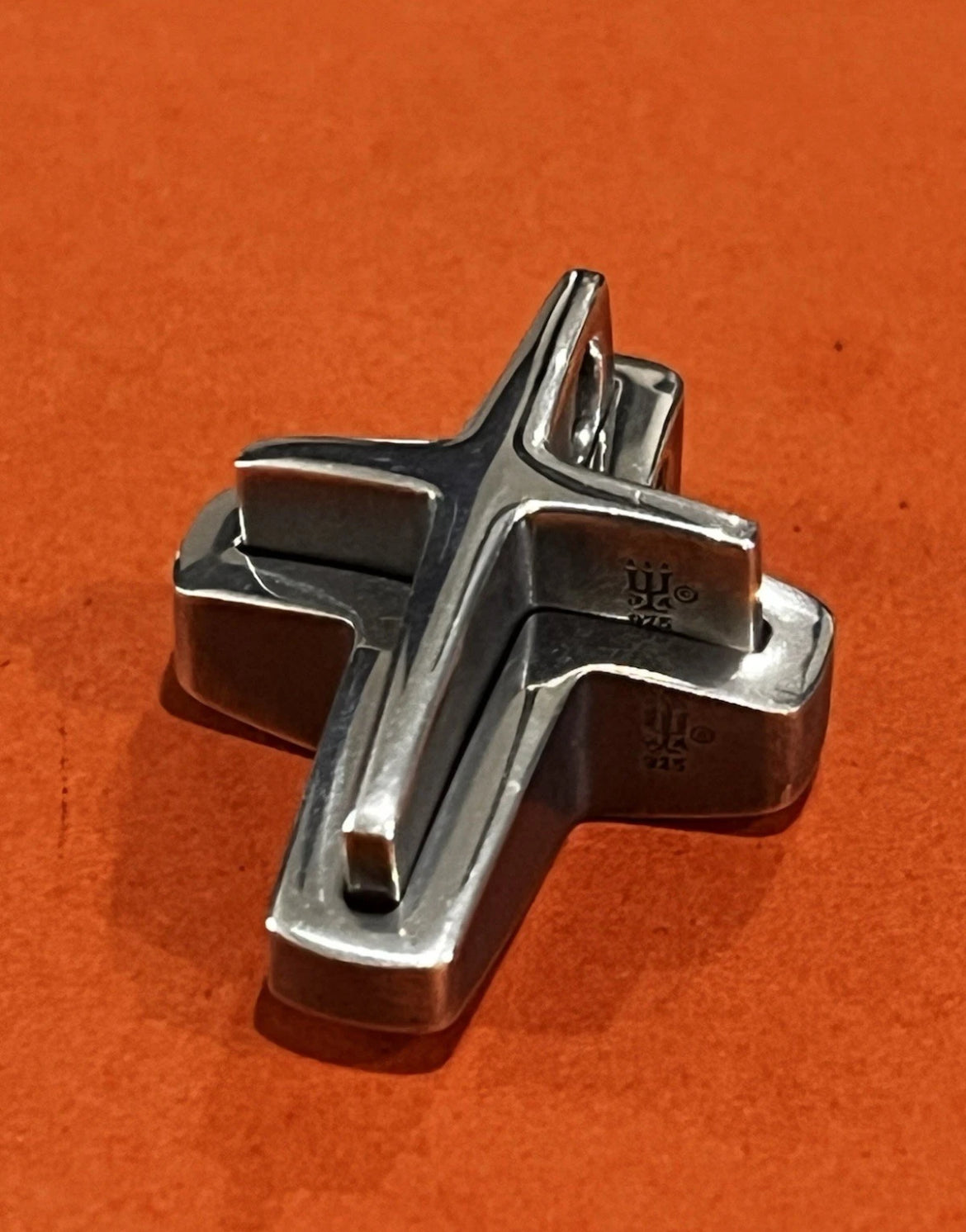 Preowned James Avery Retired HTF Sterling Silver Matrimony Open Center Cross Pendant