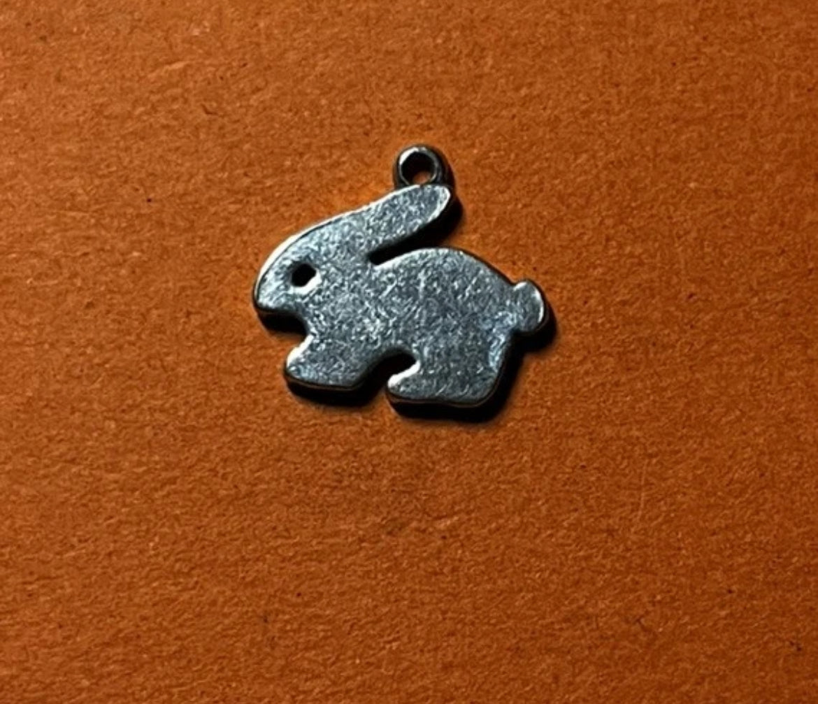 Preowned James Avery Retired Silver Bunny Charm