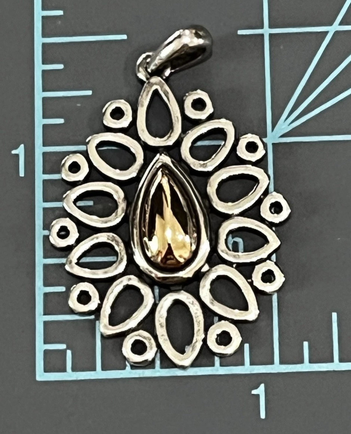 Preowned James Avery Retired 14k Gold & Sterling Silver Open Lattice Pendant