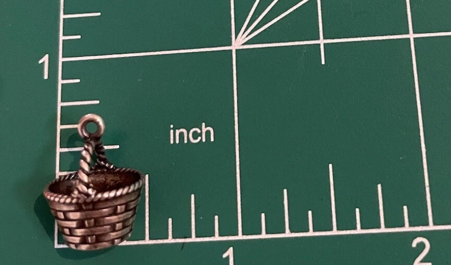 Preowned James Avery Retired Silver Easter Basket Charm