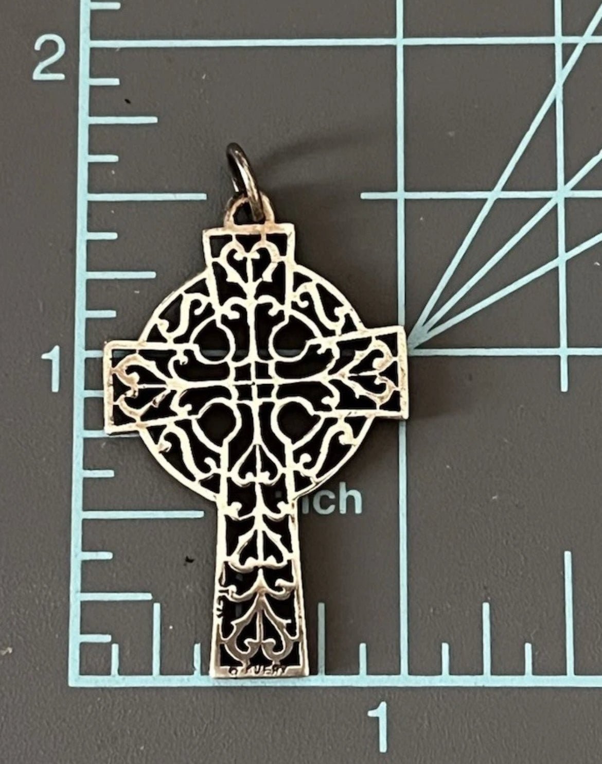 Preowned James Avery Retired Sterling Silver Adorned Celtic Cross Pendant 1.5”