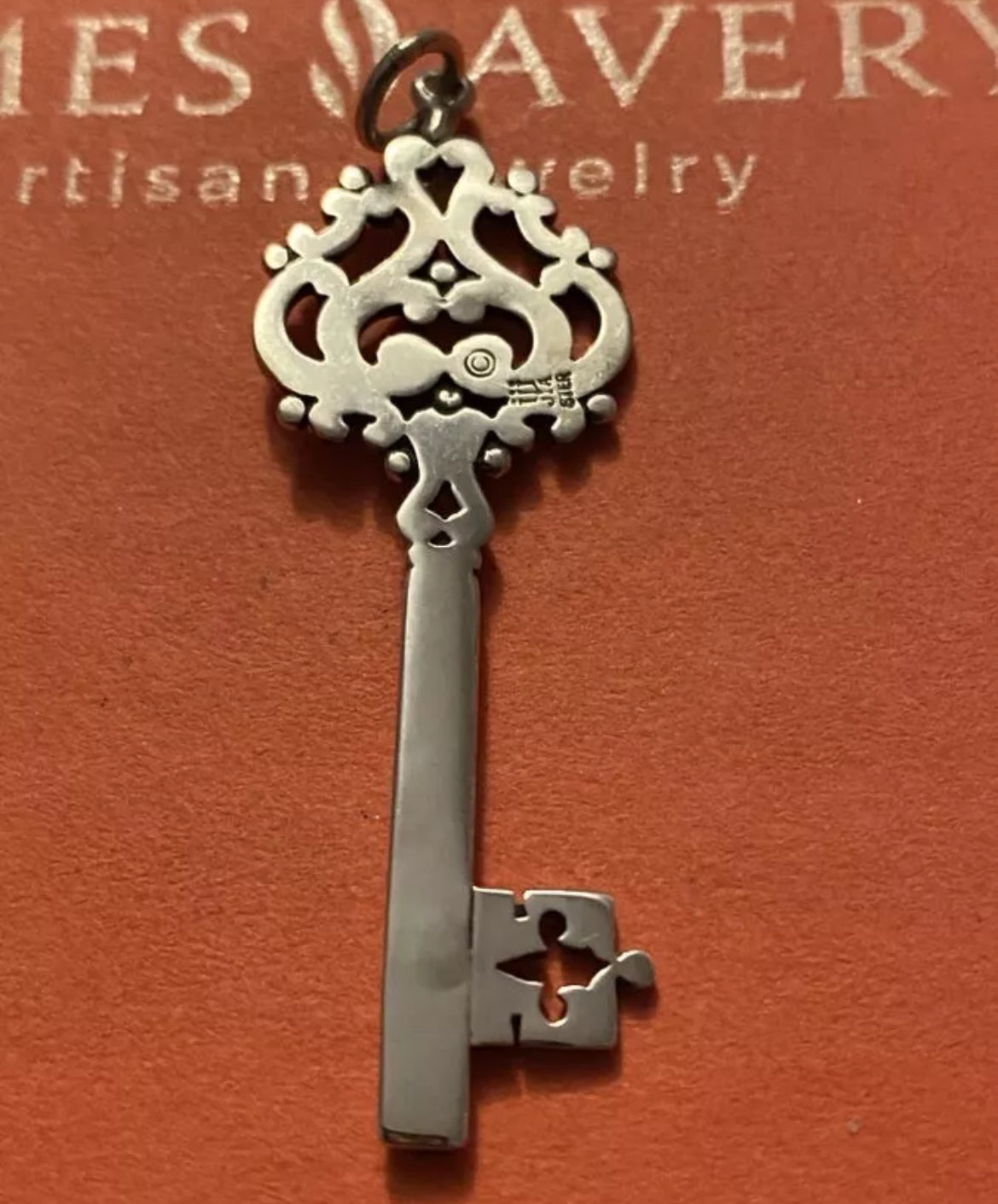 Preowned James Avery Retired Victorian Silver Key Pendant Conveyed From Brooch