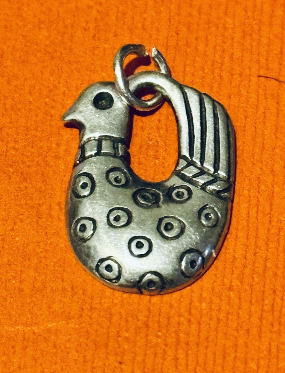 Preowned James Avery Retired Rare Silver Vintage Bird Charm