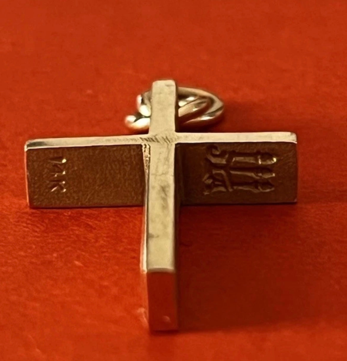 Preowned James Avery Retired 14k Gold Deep Latin Cross Pendant 1” 3g