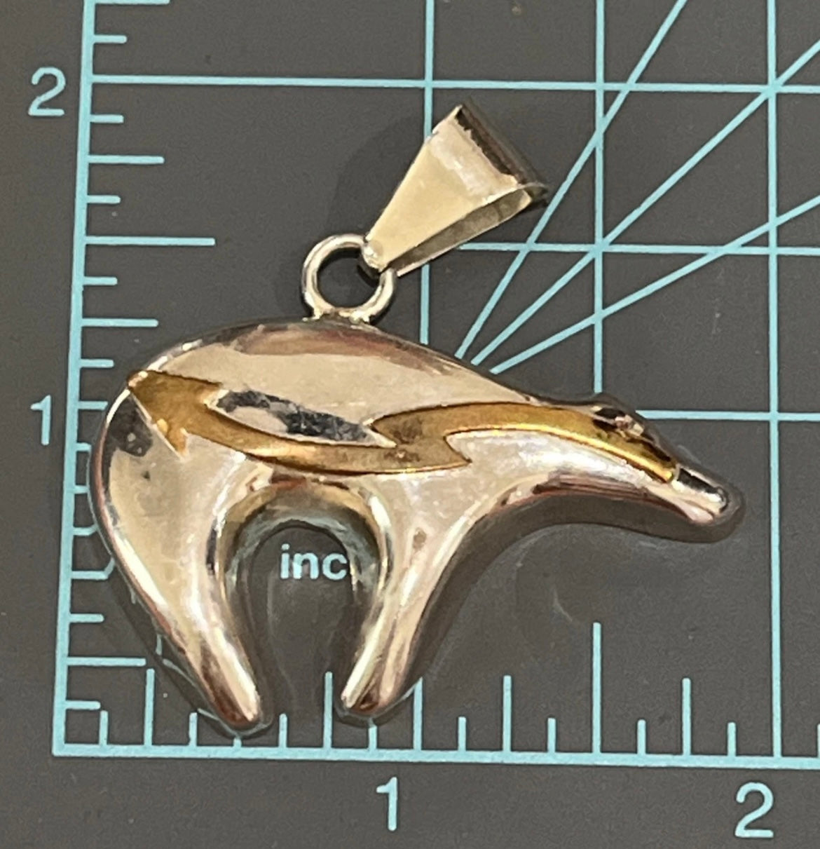 AUTHENTIC Silver Native American Navajo Spirit Bear Arrow Pendant