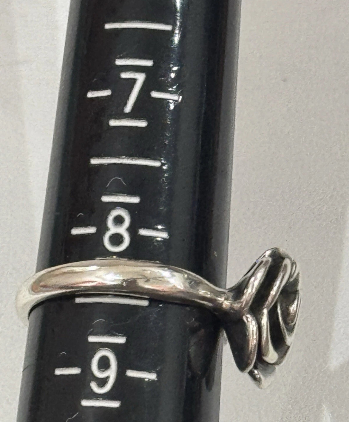 Preowned James Avery Retired Silver Rose Blossom Ring Size 8.5