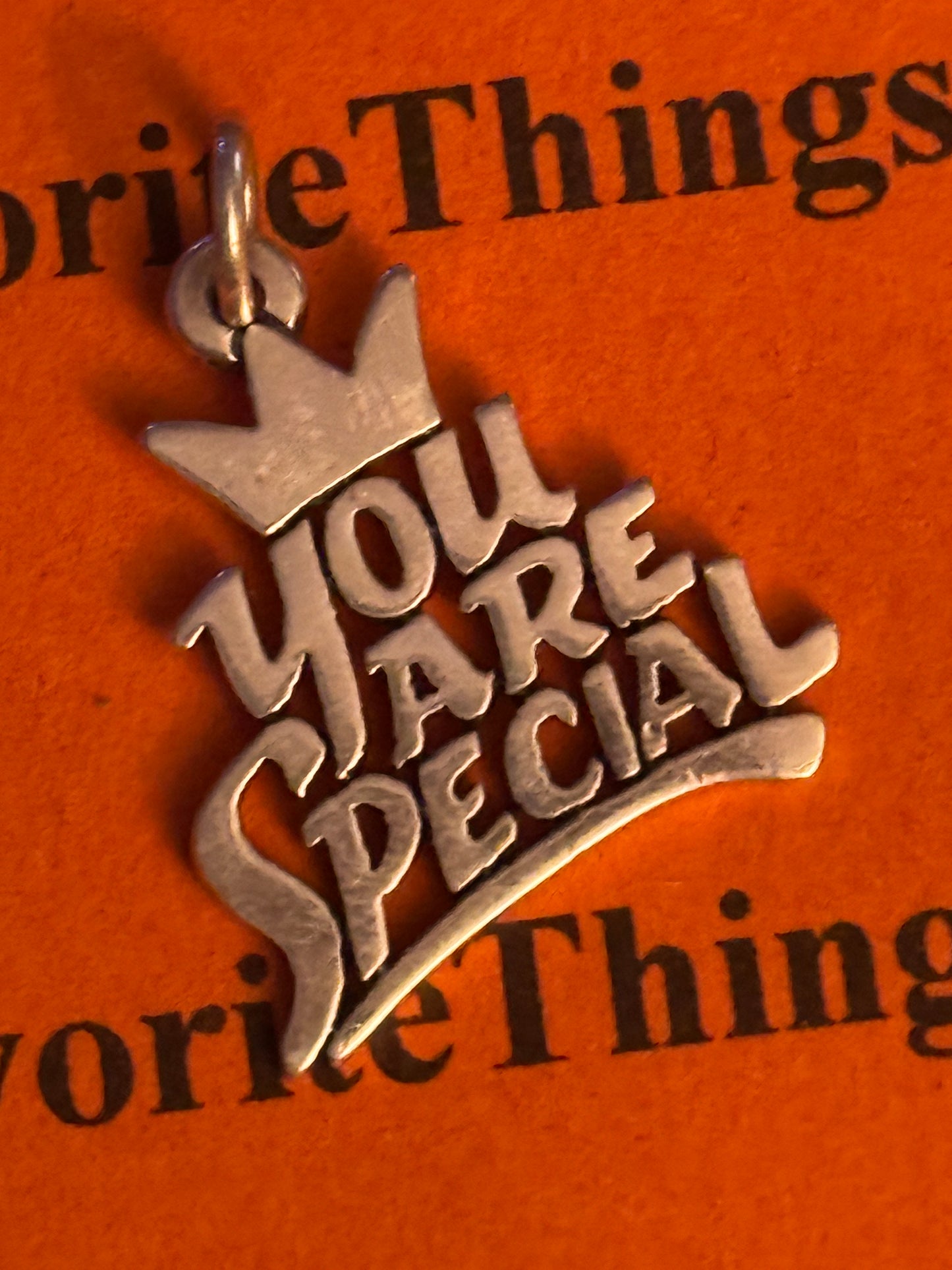 Preowned James Avery Retired Princess Crown YOU ARE SPECIAL Silver Charm / Pendant w/box
