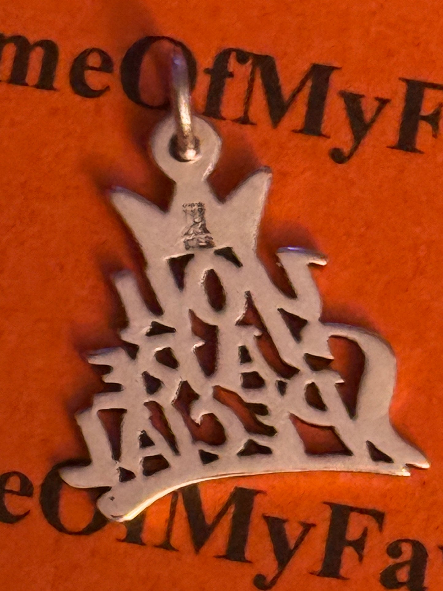 Preowned James Avery Retired Princess Crown YOU ARE SPECIAL Silver Charm / Pendant w/box