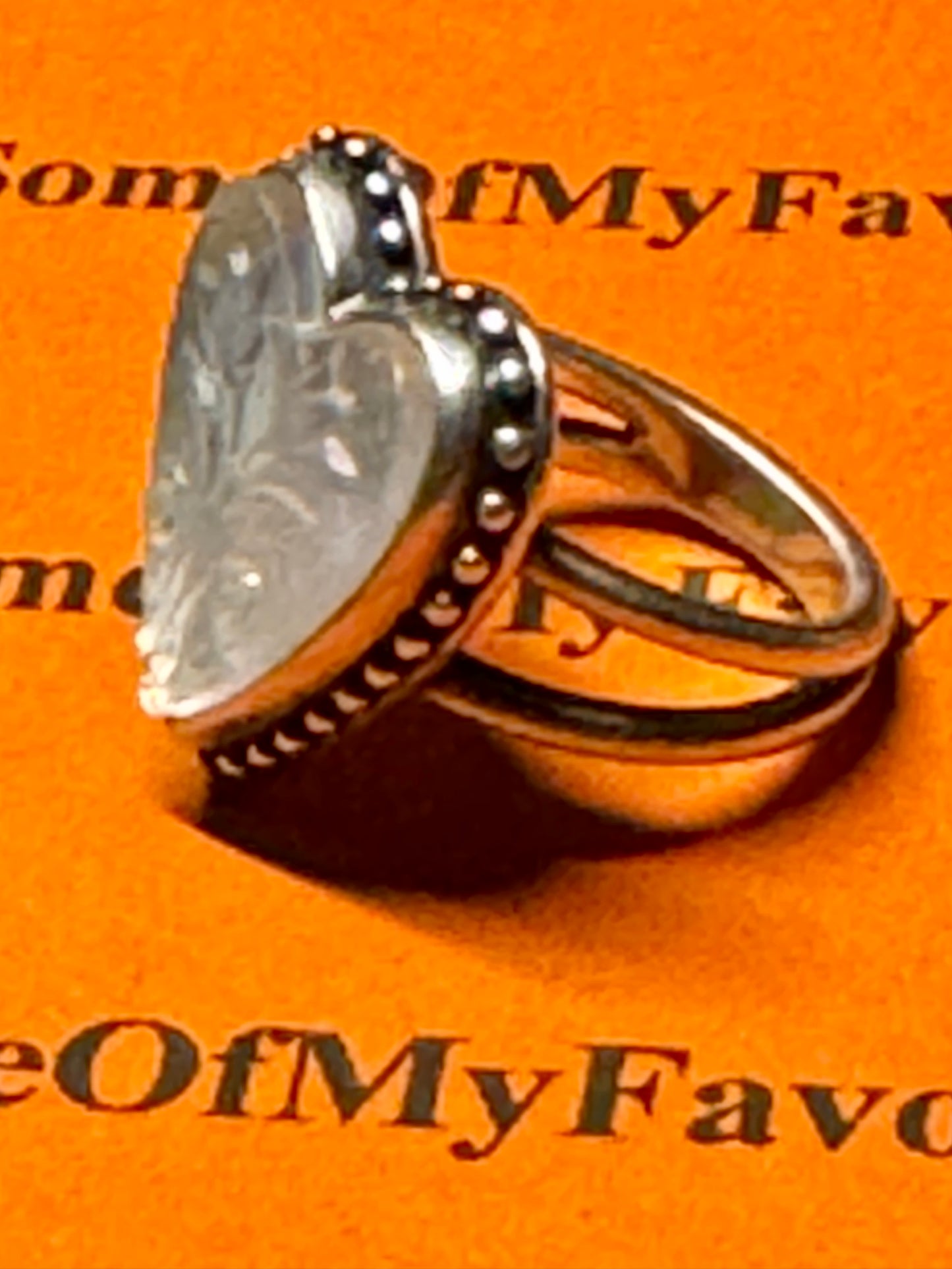 PreOwned James Avery RETIRED Sculpted Hearts and Tulips White Gemstone Ring Size 6.5