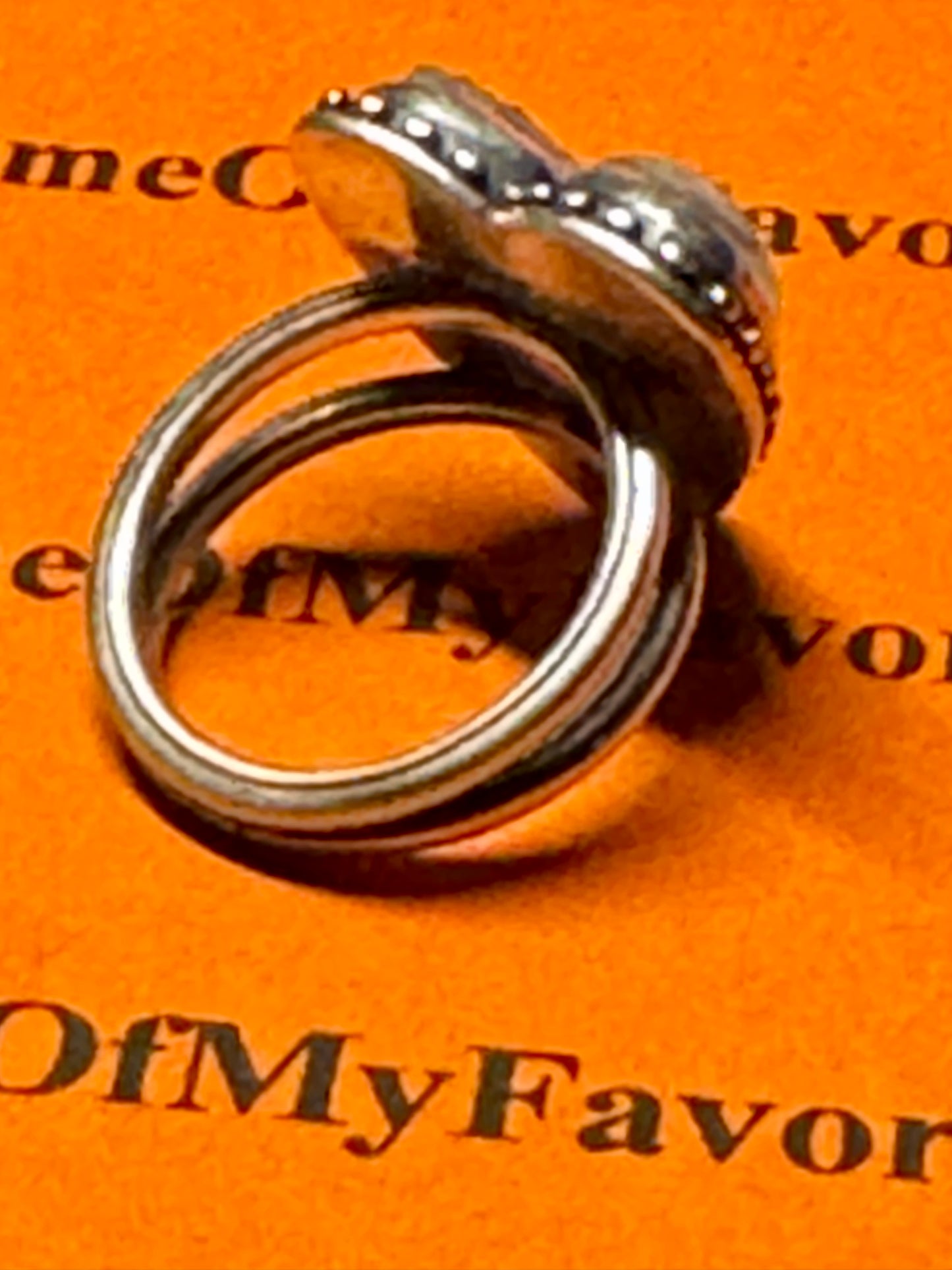 PreOwned James Avery RETIRED Sculpted Hearts and Tulips White Gemstone Ring Size 6.5