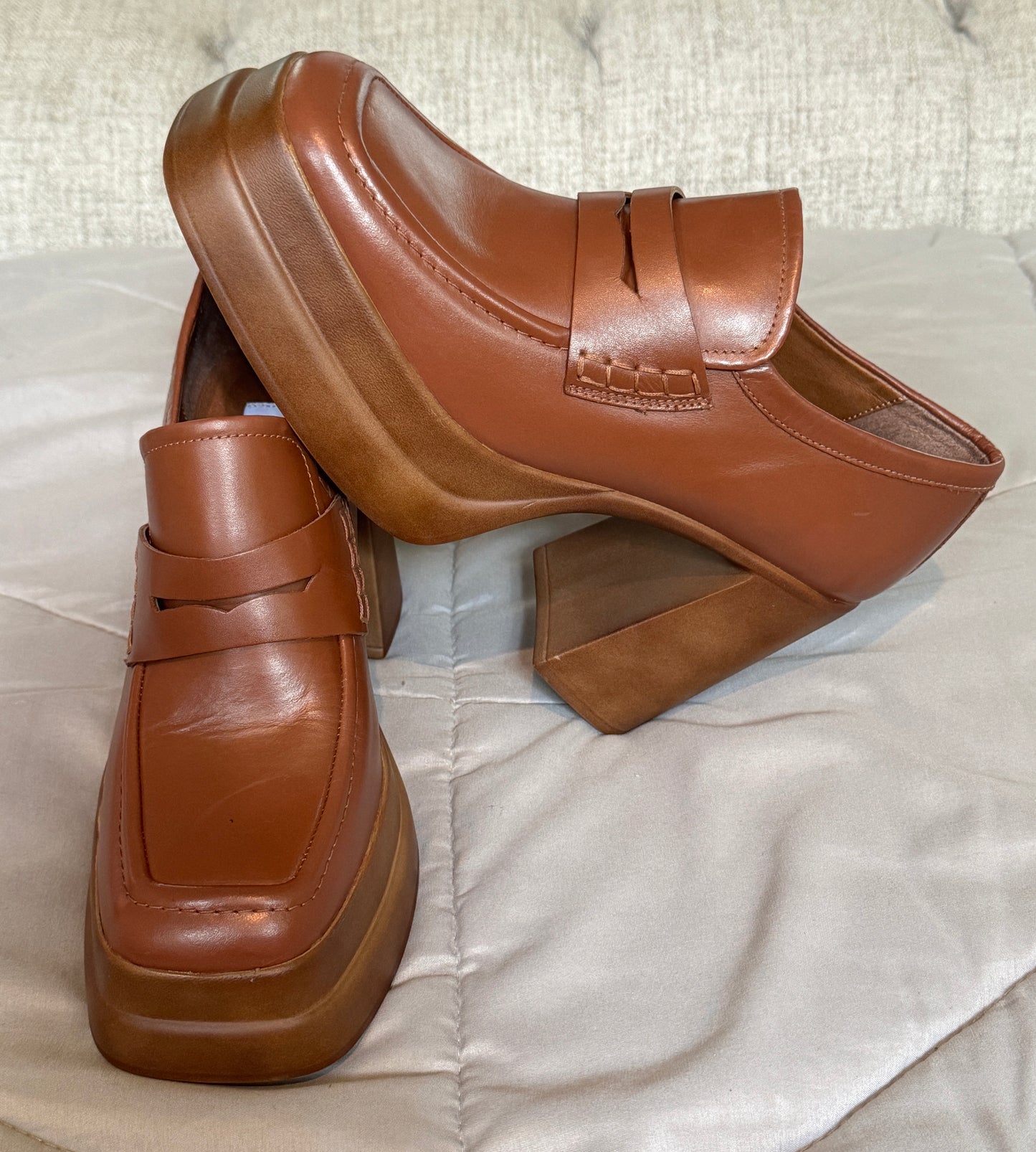 Steve Madden Perry Platform Loafers Cognac Brown Leather PERR02S1 Size 8