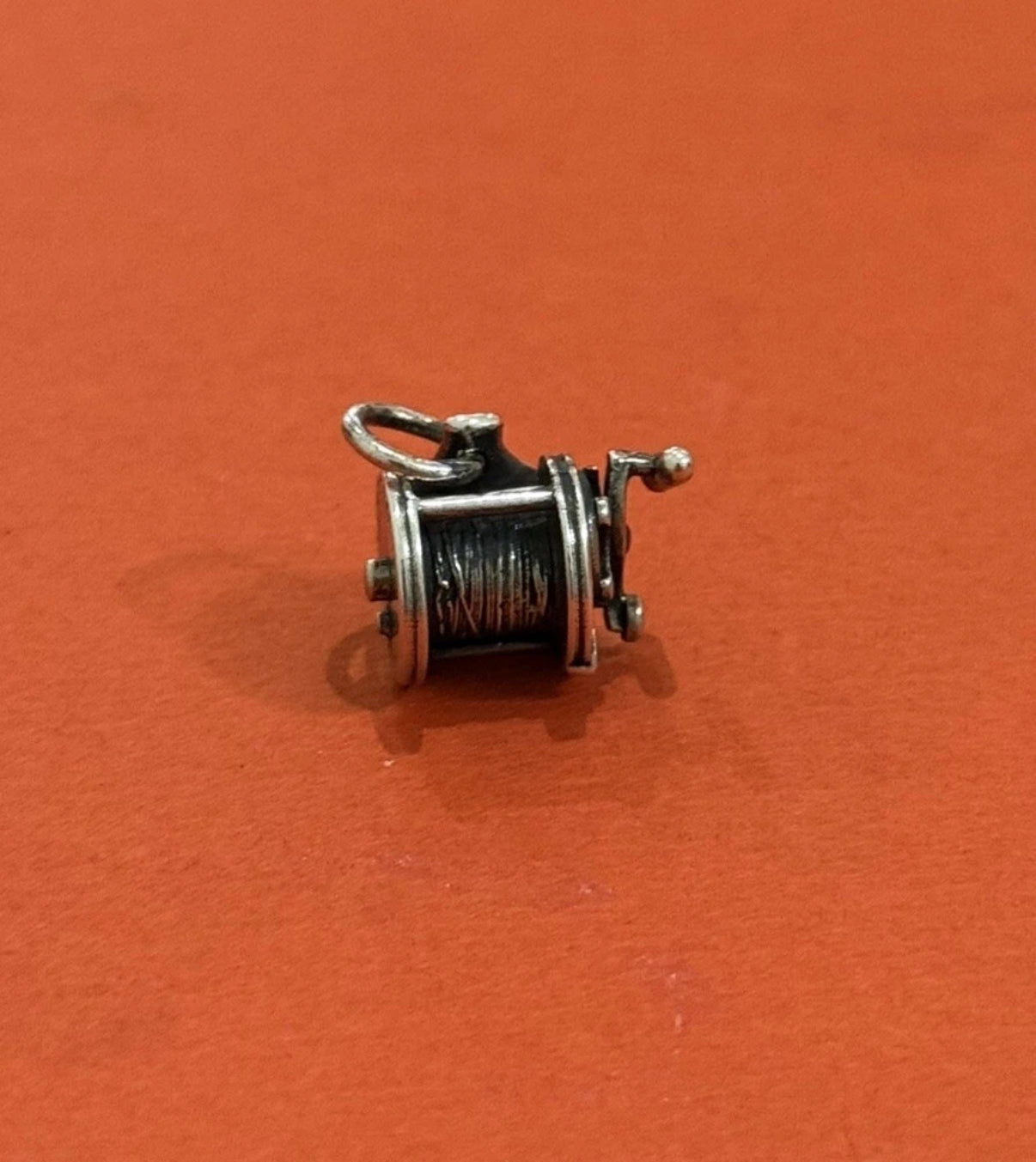 Pre-Owned James Avery RARE Retired Sterling Silver Fishing Reel Charm New in Box