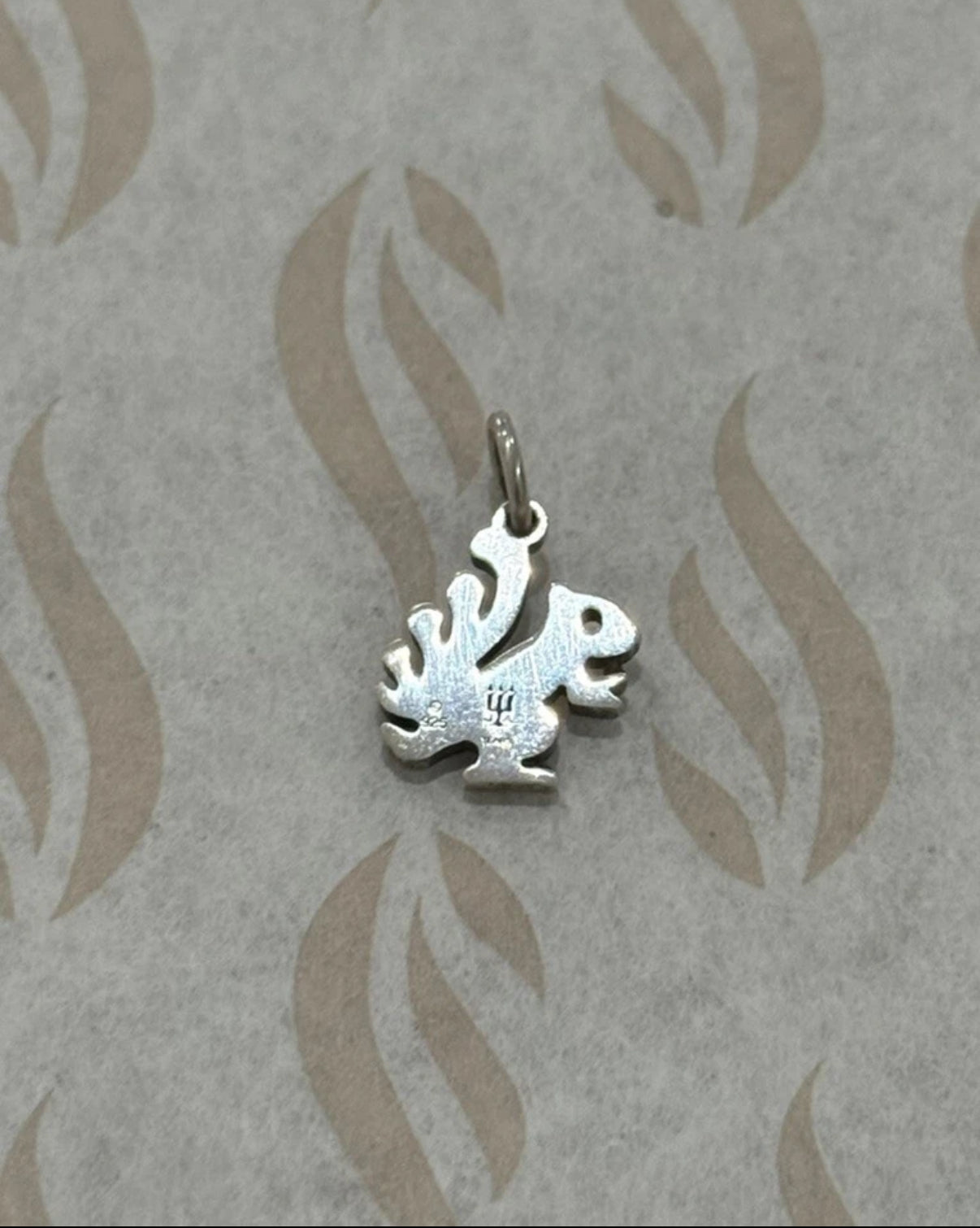 Pre-Owned James Avery Retired Sterling Silver Squirrel Charm