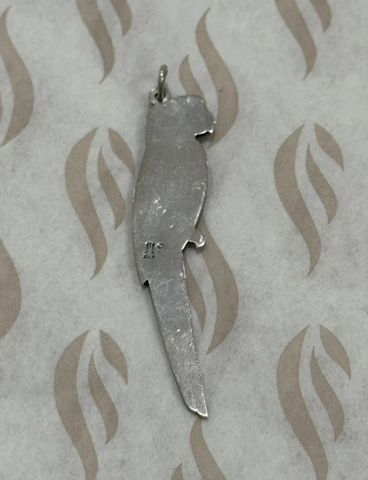 Pre-Owned James Avery RARE Retired Sterling Silver Parrot Pendant