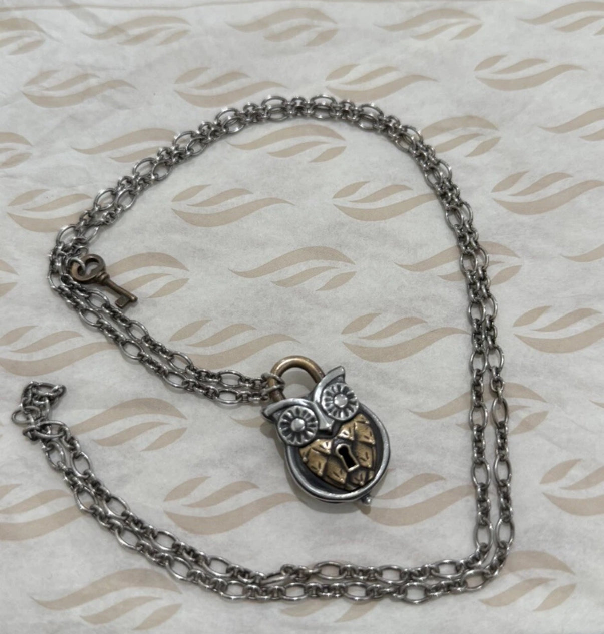 Pre-Owned James Avery Retired Sterling Silver & Bronze Owl Lock & Key Necklace