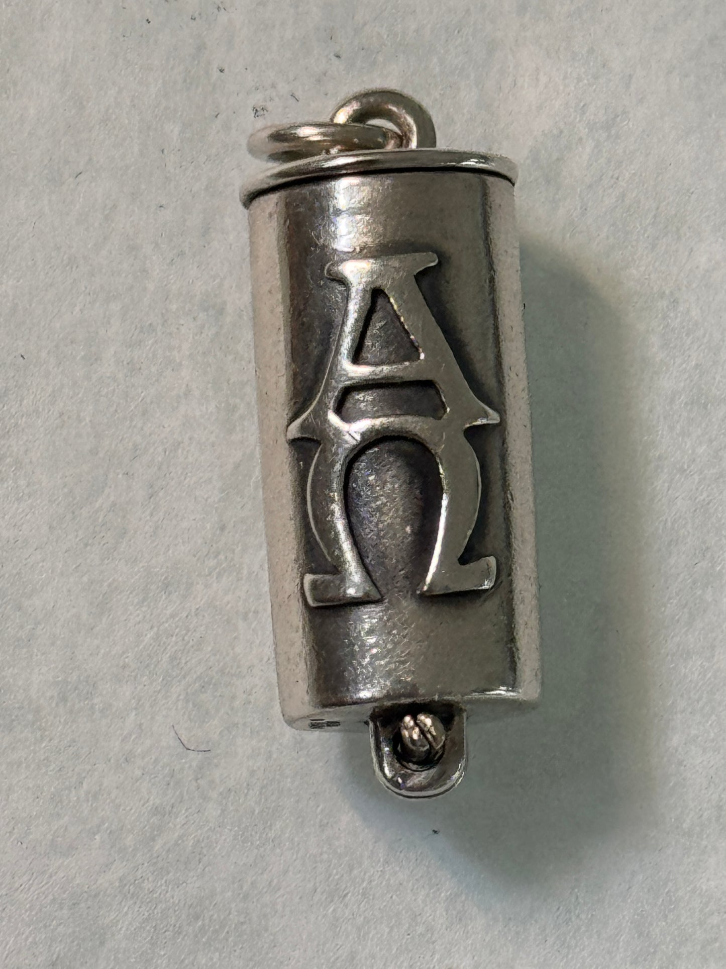 Pre Owned James Avery RETIRED RARE HTF Silver Alpha Omega Chi Rho Prayer Scroll Capsule