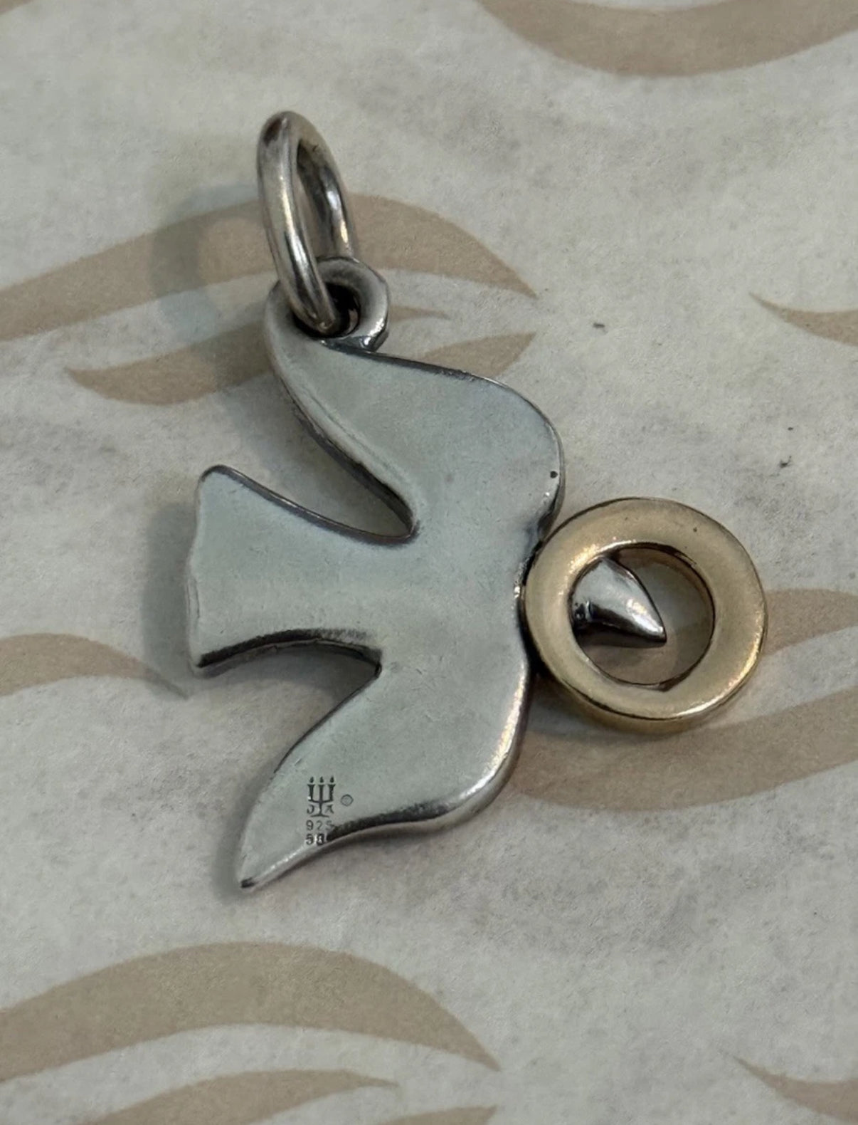 Pre-Owned James Avery Retired Sterling Silver & 14K Gold Peace Dove Pendant
