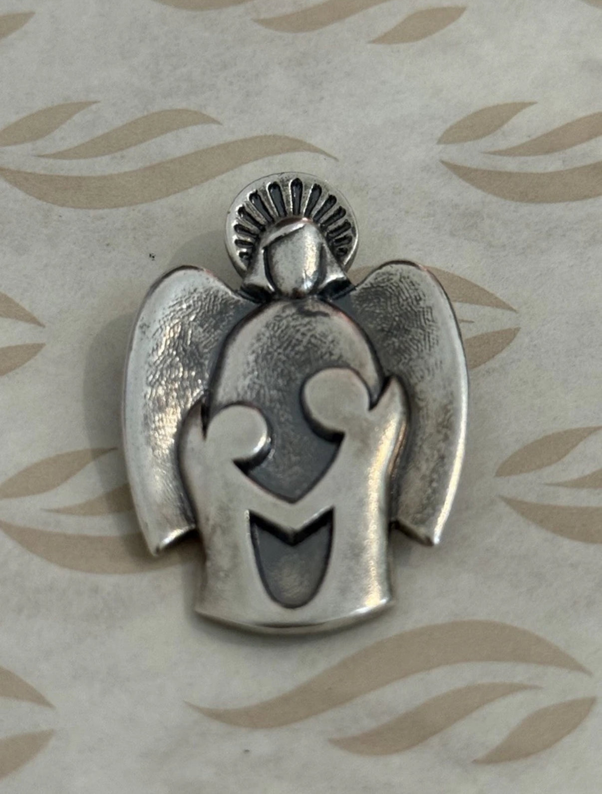 Pre-Owned James Avery Retired Sterling Silver Large Guardian Angel Pin