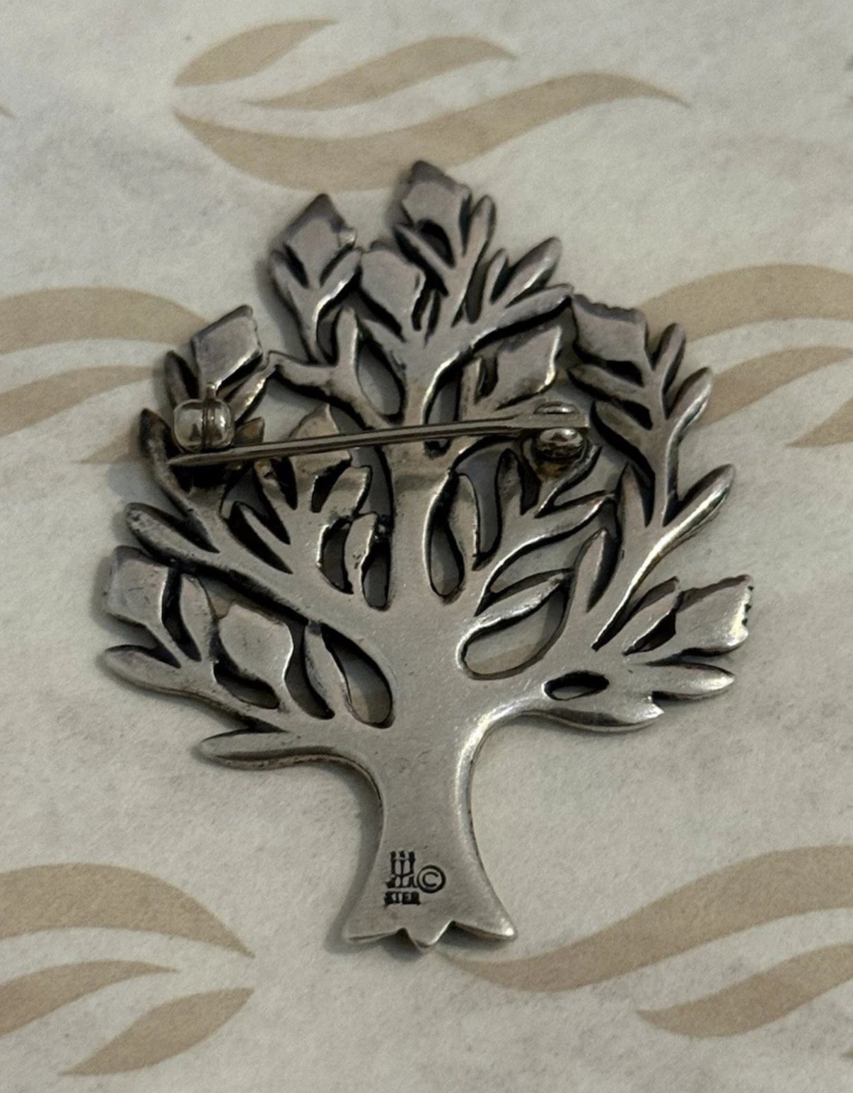 Pre-Owned James Avery Retired Sterling Silver Tree of Life Brooch Pin