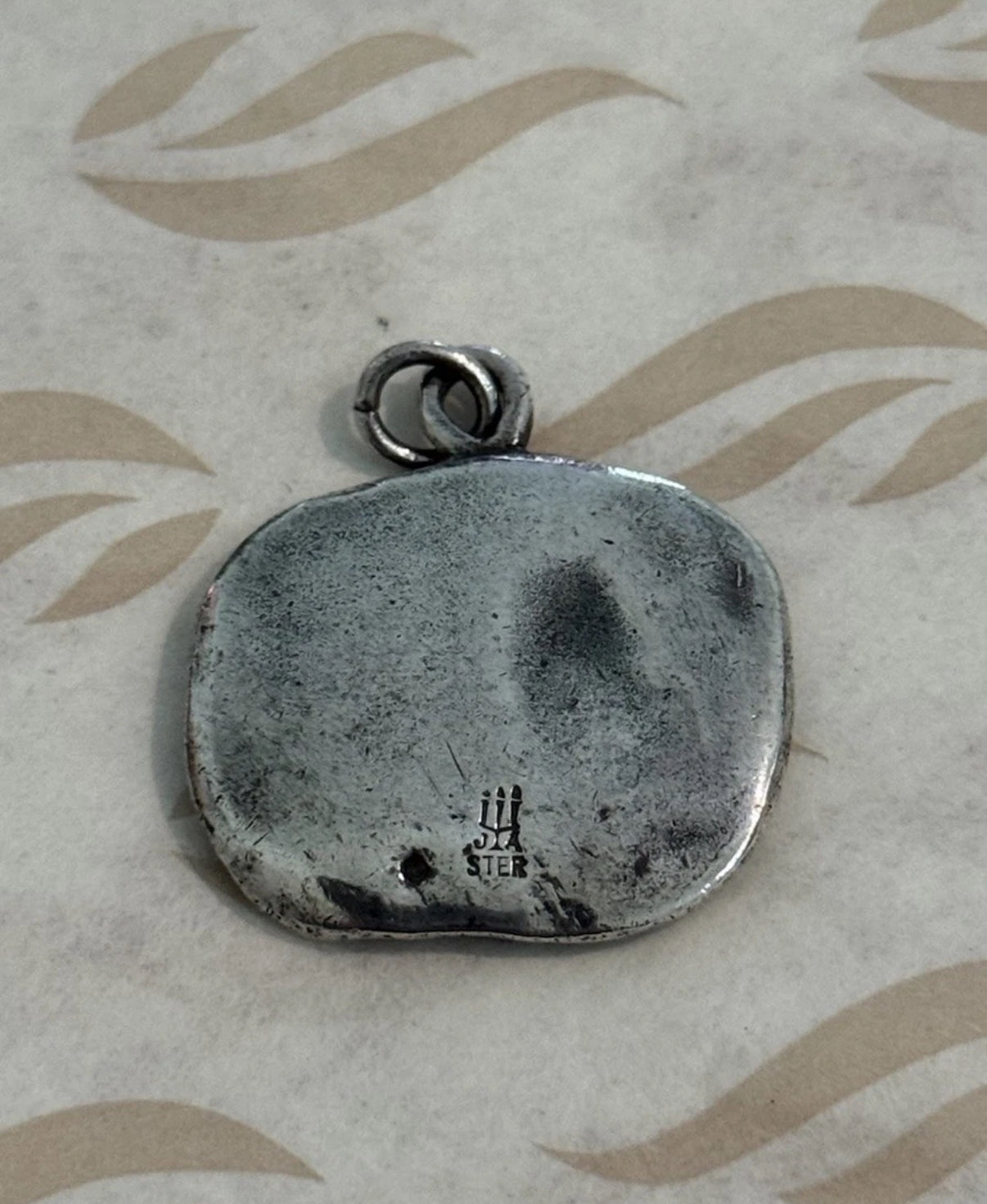 Pre-Owned James Avery Rare Retired Sterling Silver Leo Lion Zodiac Pendant