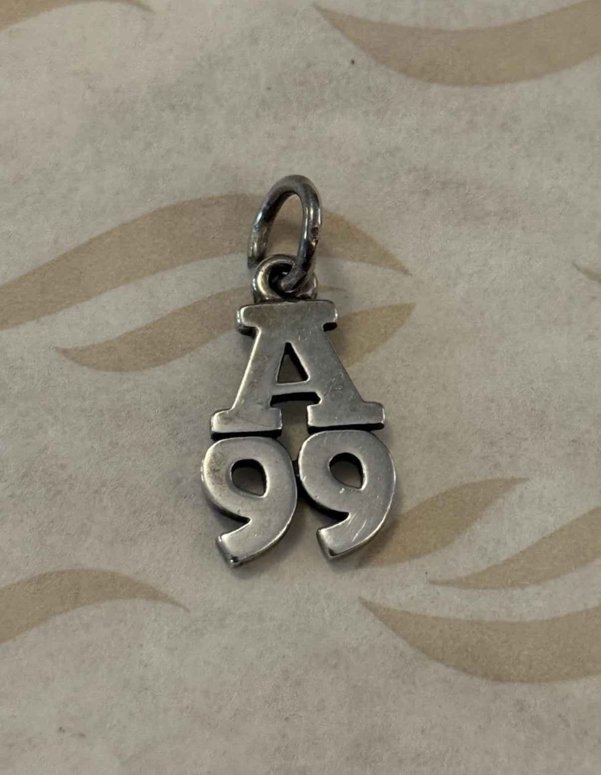 Pre-Owned James Avery Retired Sterling Silver “A 99” Charm