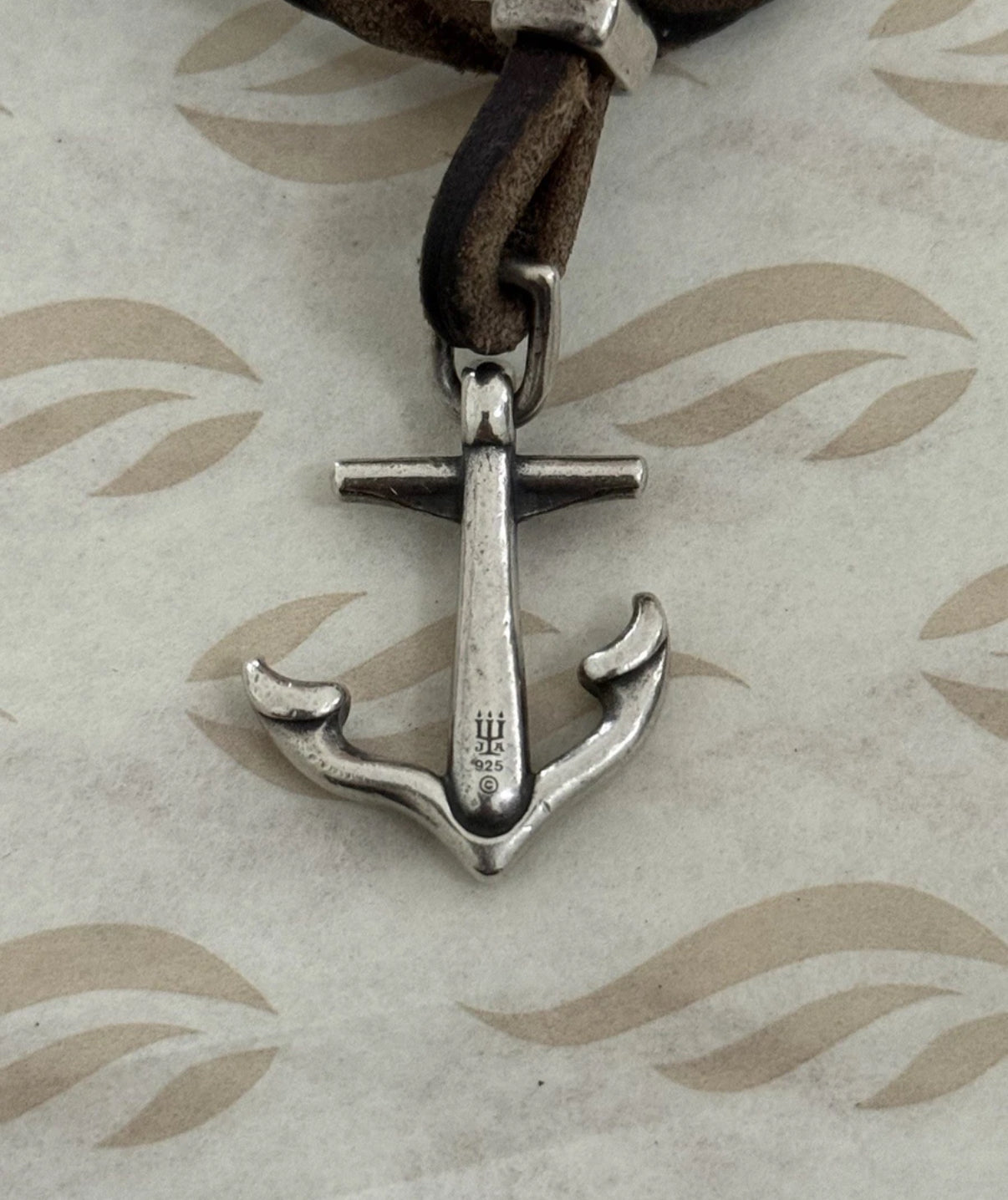 Pre-Owned James Avery Retired Sterling Silver Anchor Hook Leather 3” Bracelet