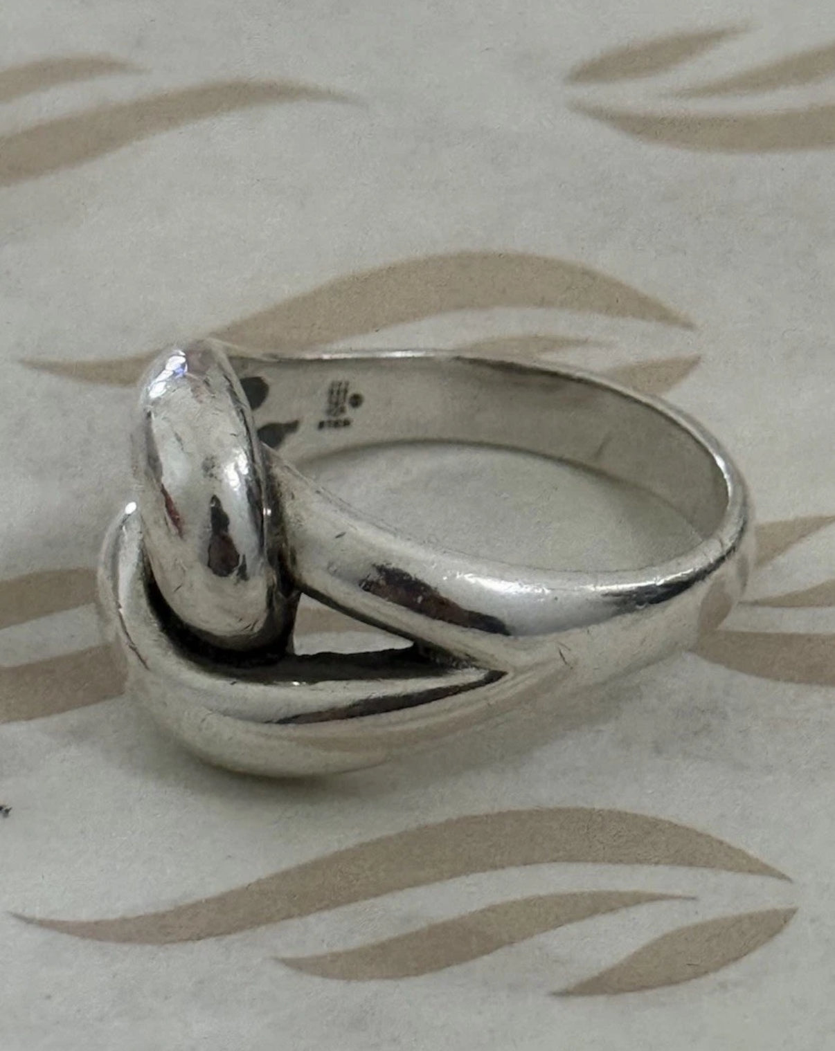 Pre-Owned James Avery Retired Sterling Silver Cadena Knot Ring Size 9