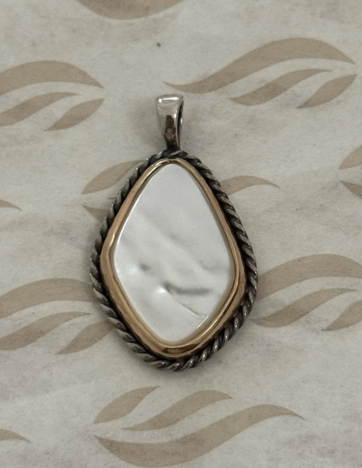 Pre-Owned James Avery Retired Sterling Silver & 14k Alessandra Mother of Pearl Pendant