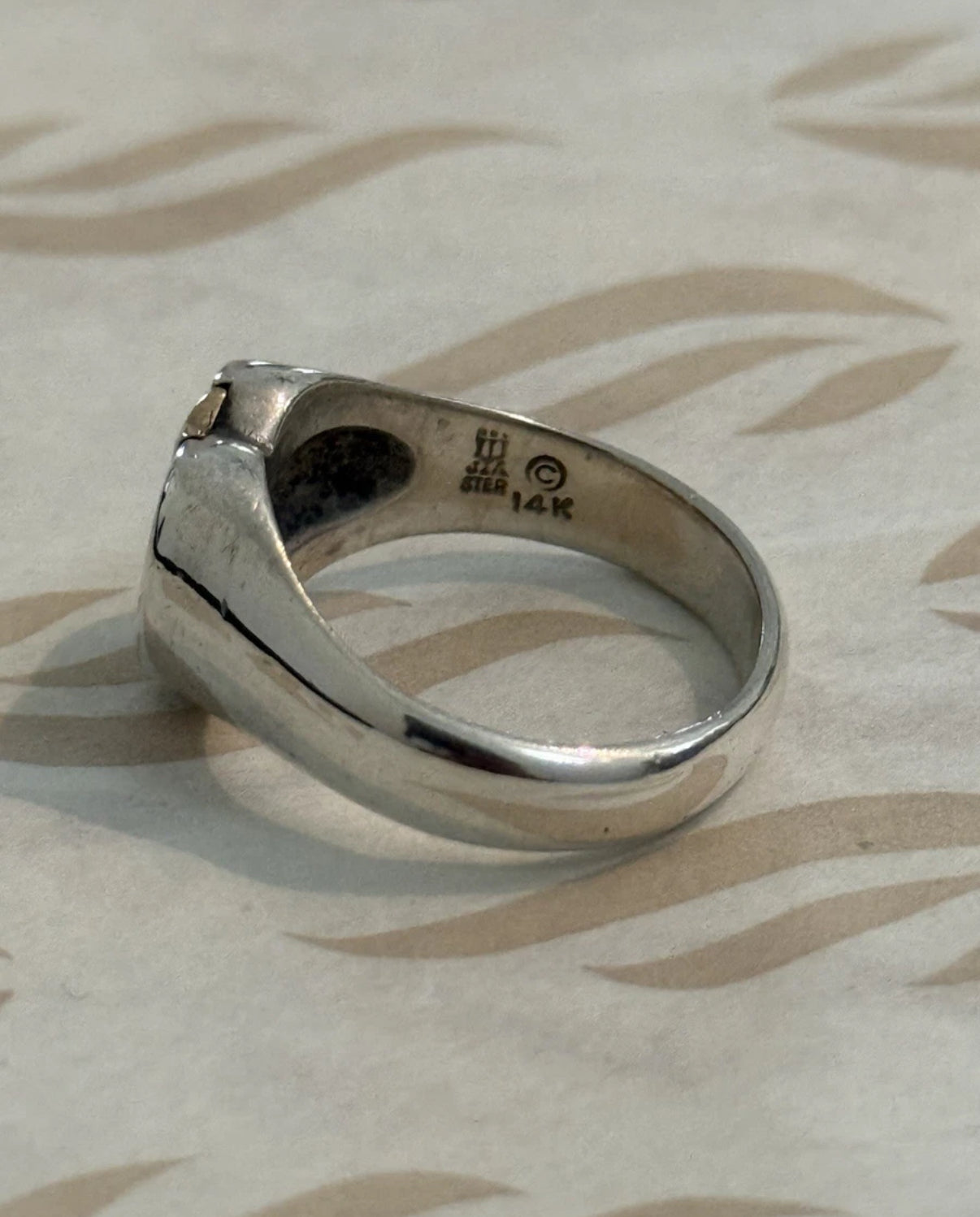 Pre-Owned James Avery Retired 14k Gold and Sterling Silver Heart With Cross Ring Size 7