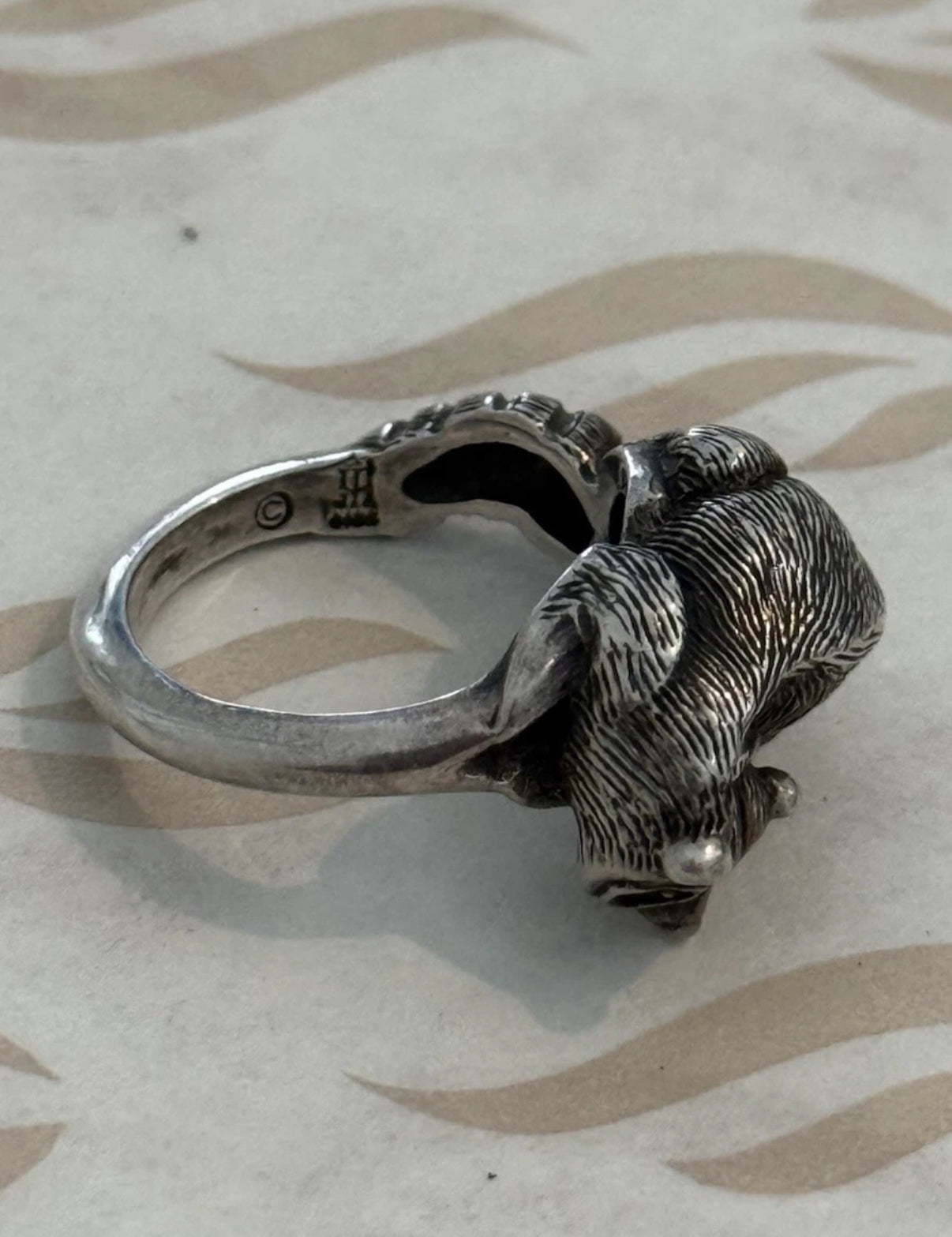 Pre-Owned James Avery Retired RARE Sterling Silver Raccoon Wrap Around Ring Size 5