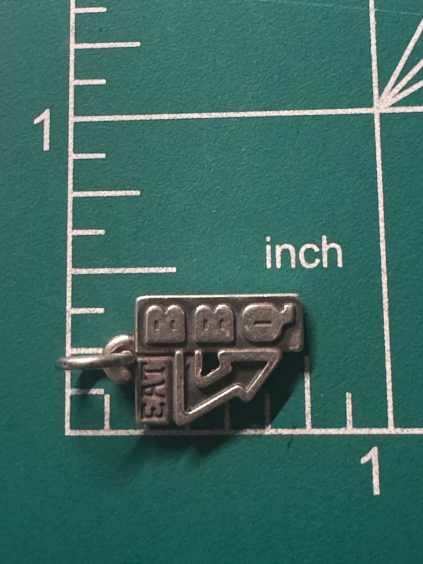 Pre Owned James Avery Retired Eat BBQ Silver Charm