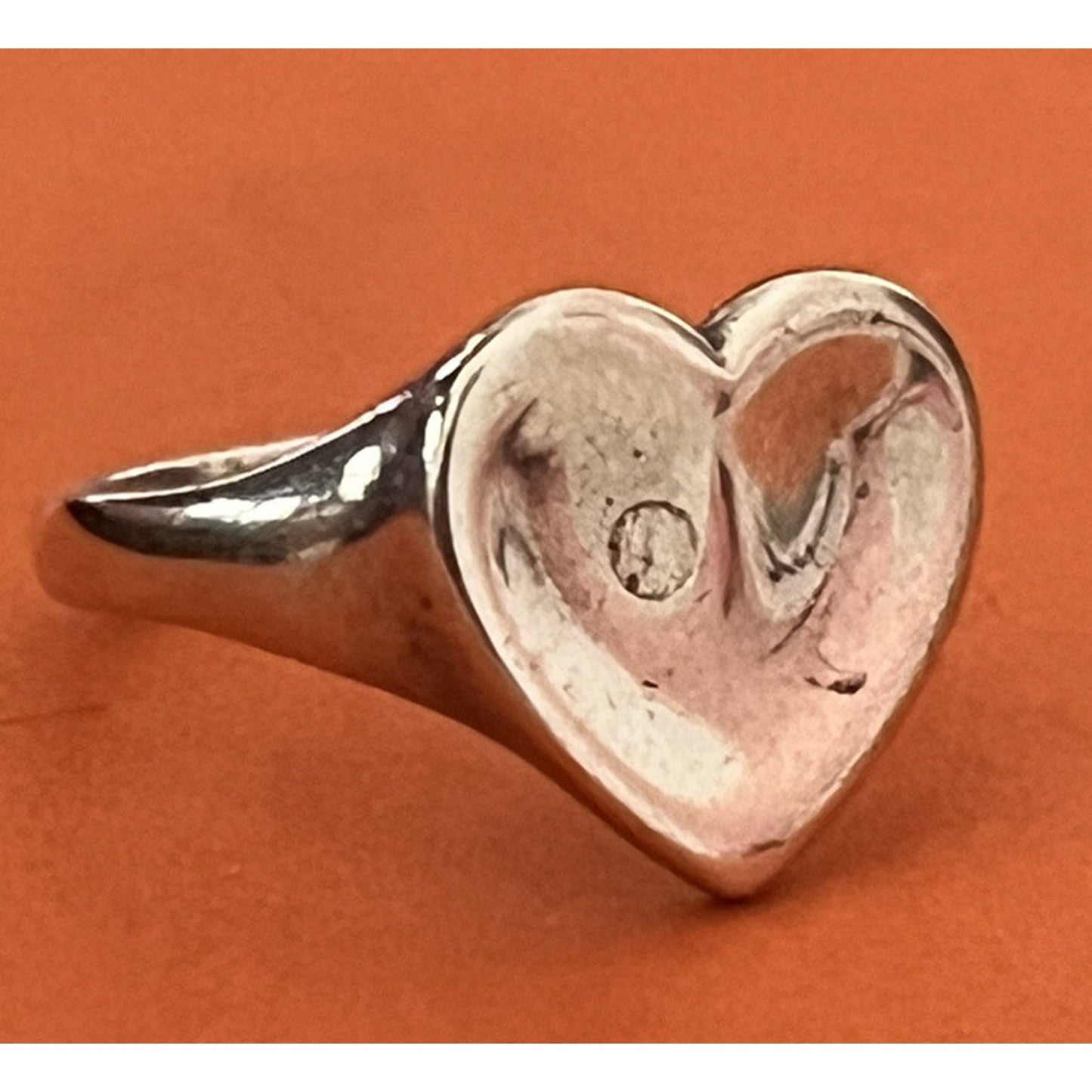 James Avery Retired Sterling Silver Vintage Heart Ring Size 5 Pre-Owned
