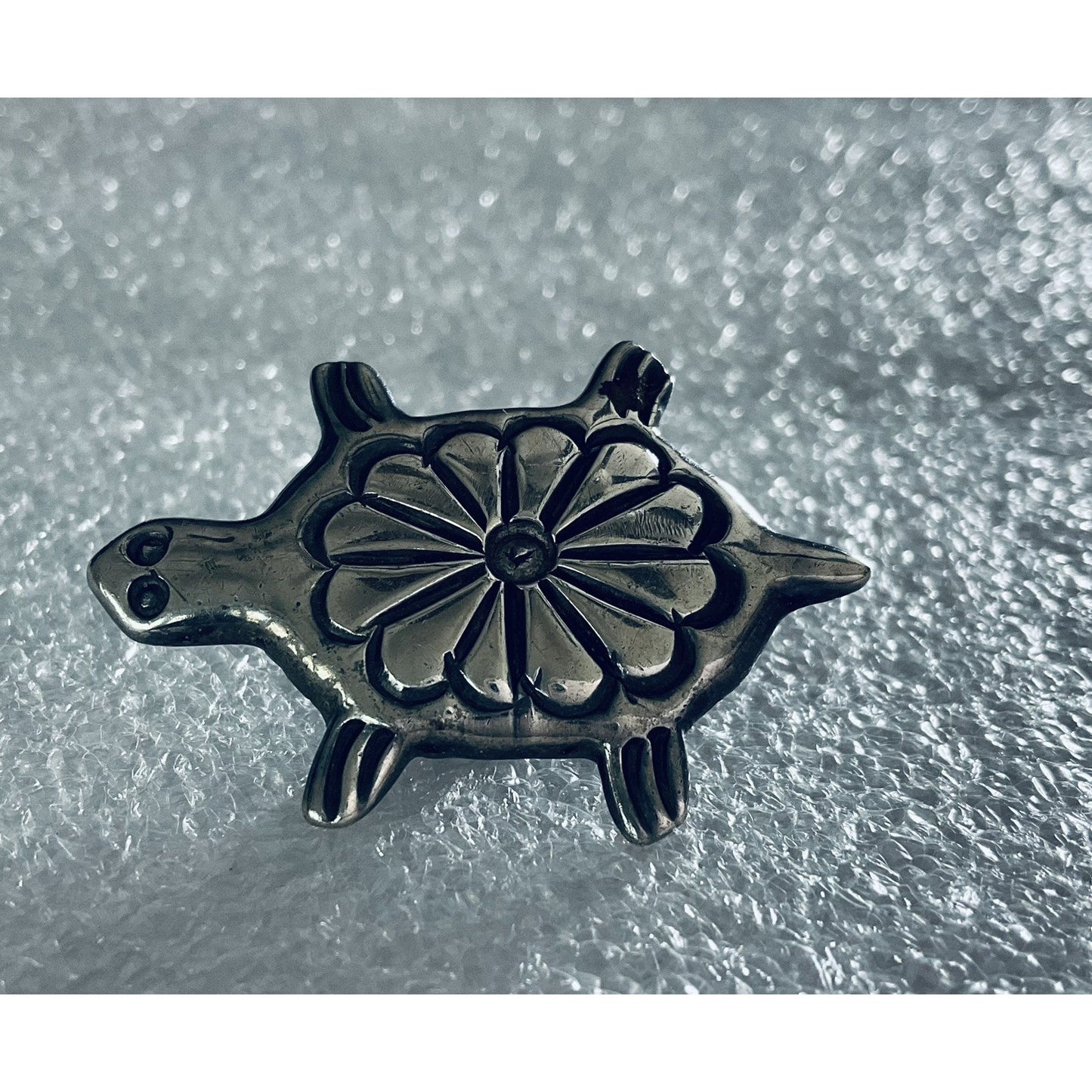 Vintage Signed AM Sterling Silver Turtle Brooch 14.5g Animal Floral Shell Pin