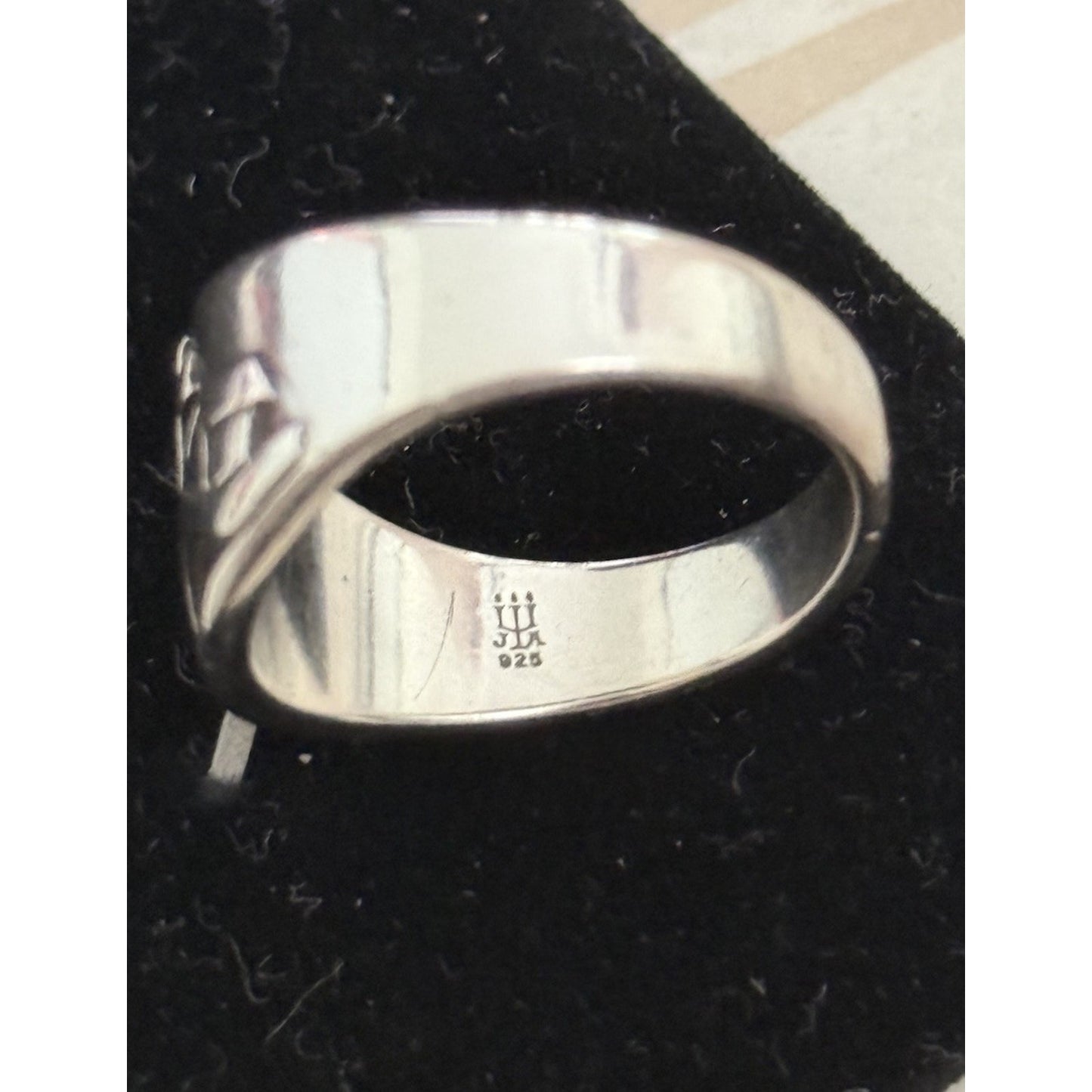 James Avery Retired & Rare Sterling Silver Easter Ring Size 8 Pre-Owned