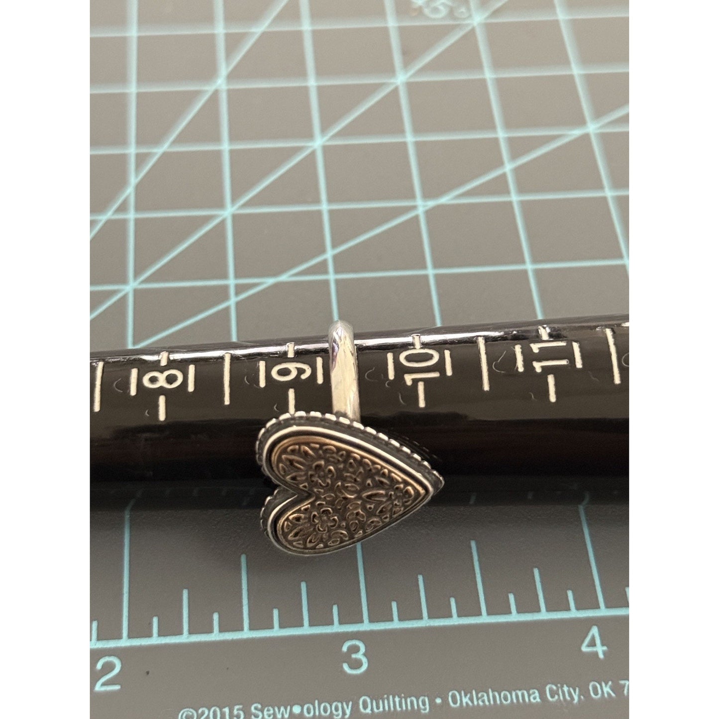 James Avery Retired Bronze & Sterling Silver Heirloom Heart Ring Size 9.5 Pre-Owned