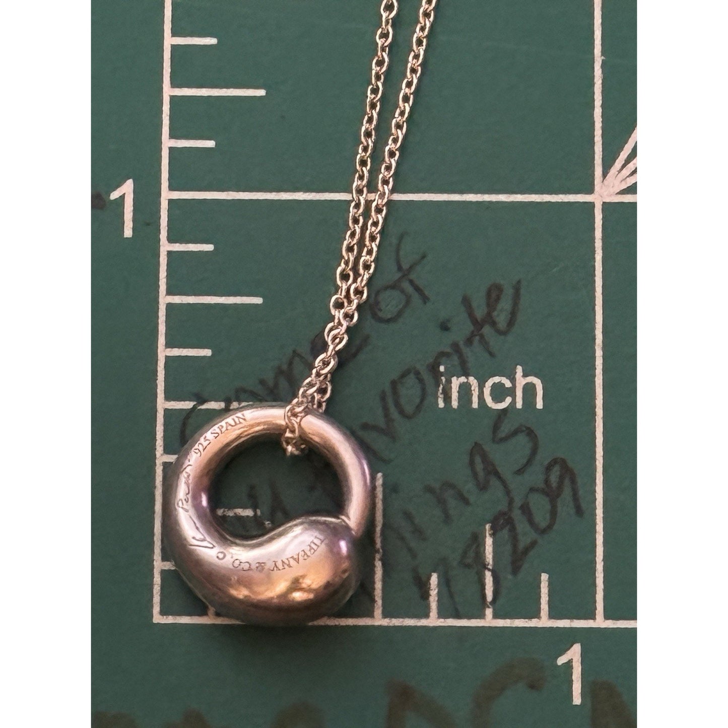 Tiffany & Co. Elsa Peretti Small Bean Pendant Necklace 925 Silver Spain 16”