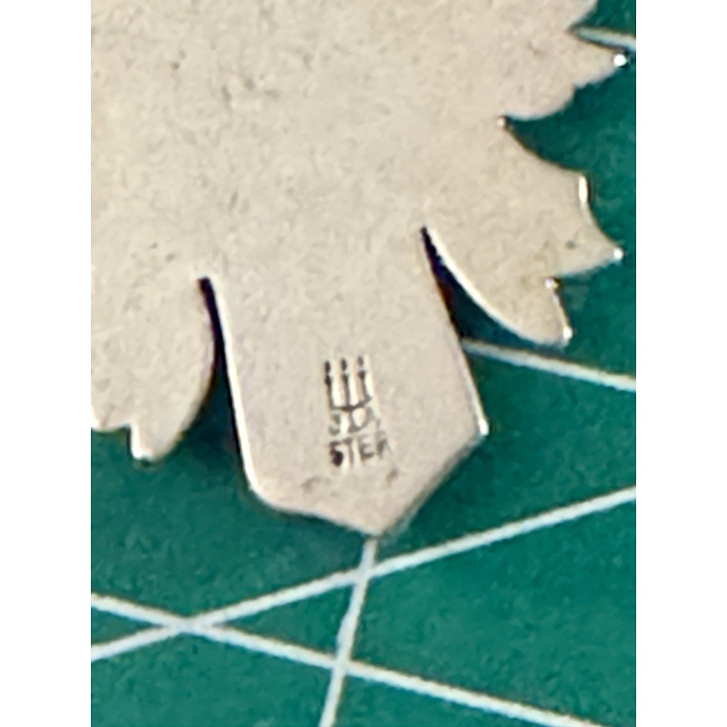 Pre owned James Avery Retired Silver AMAZING GRACE Cross Pendant