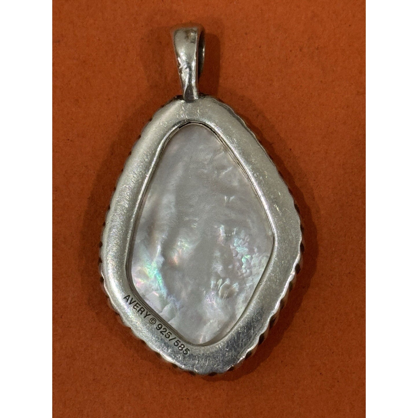 James Avery RETIRED Alessandra Mother Of Pearl MOP 14k Gold & Silver Pendant Pre-Owned