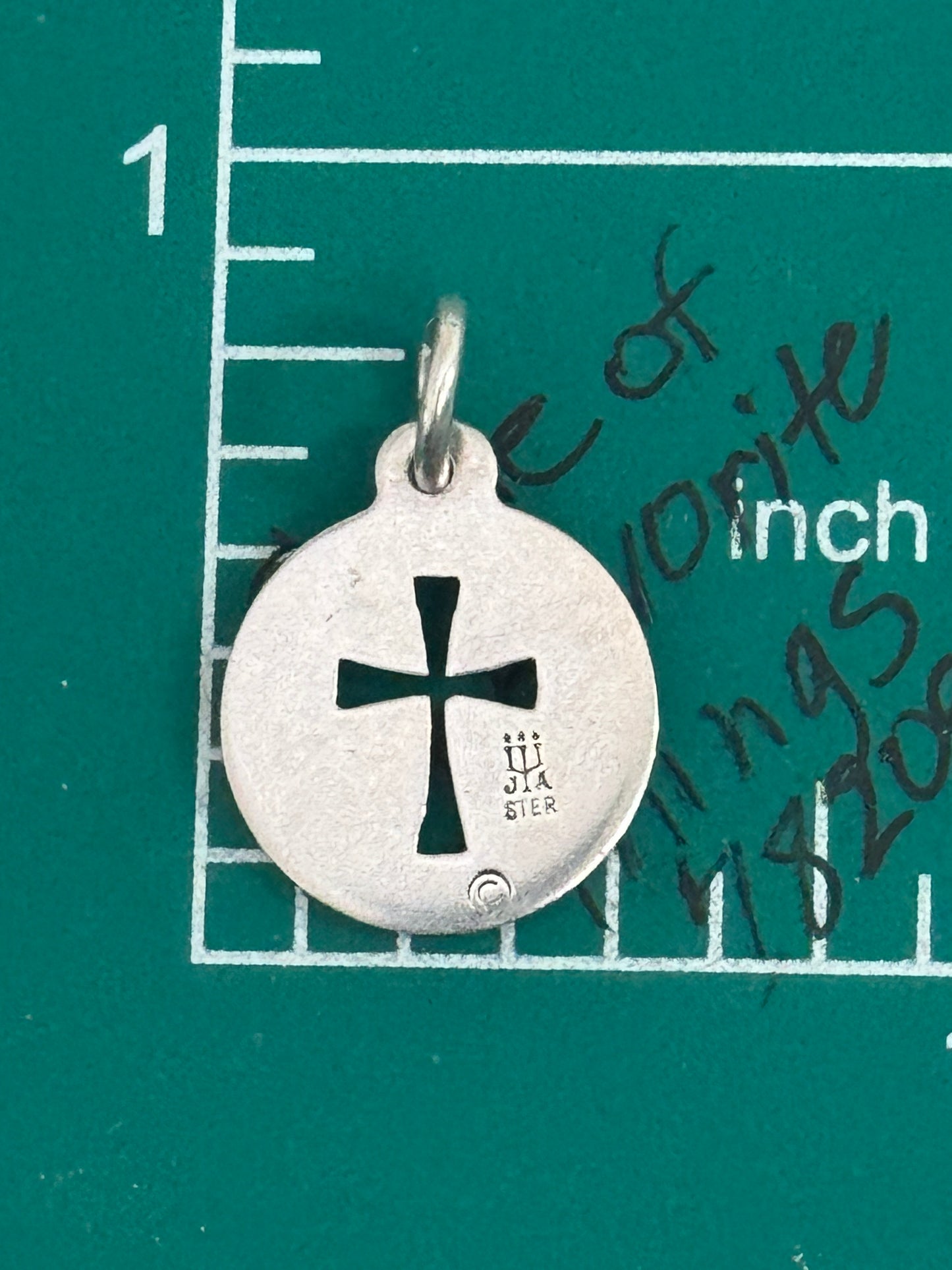 Pre Owned JAMES AVERY Retired Round Disk Circle Crosslet Cross Sterling Silver Charm